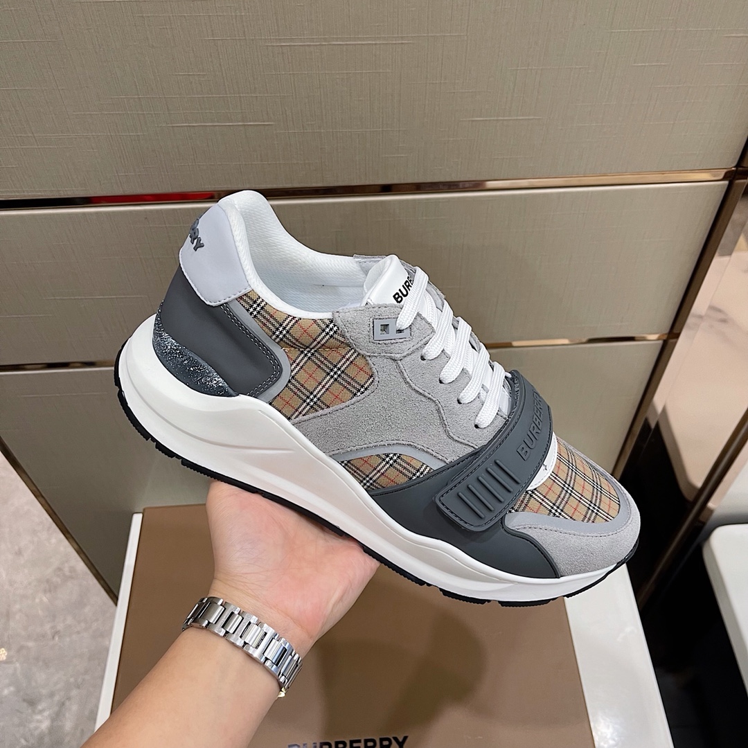 Bvrberry sneaker 2022101101