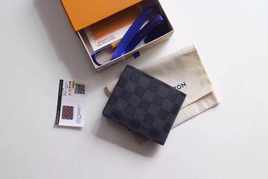 1V wallet 20221105