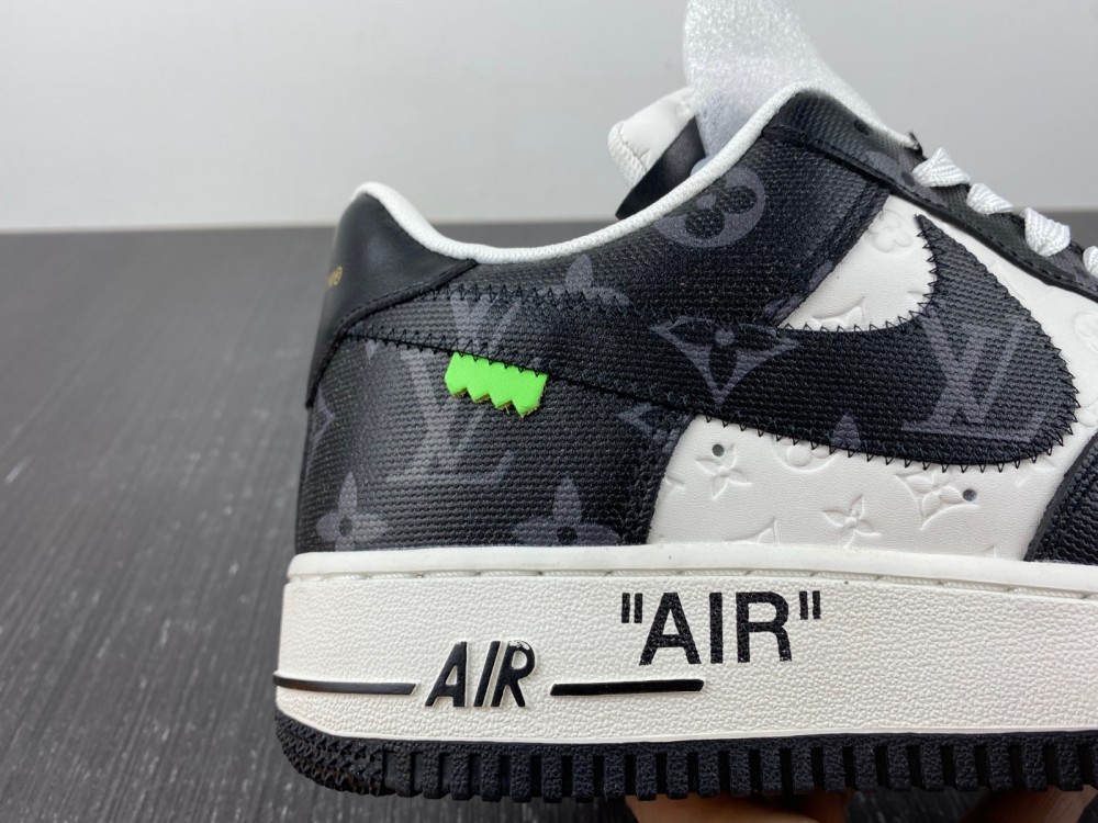 L0u1s Vu1tton Nike Air Force 1 black