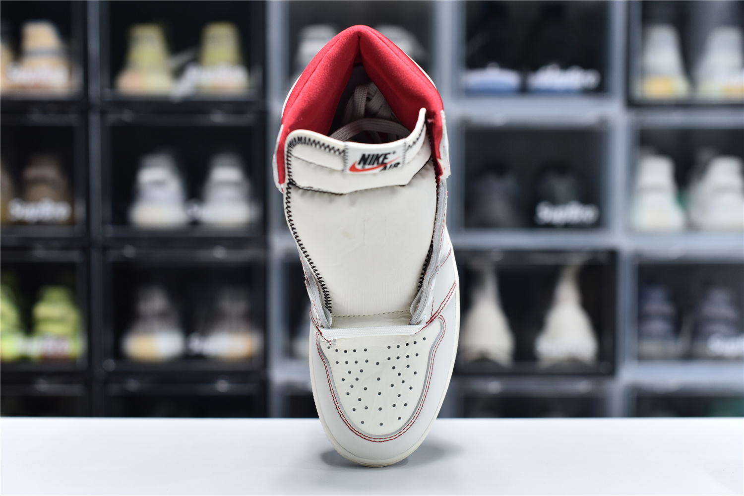 Jordan 1 Retro High Phantom Gym Red  555088-160