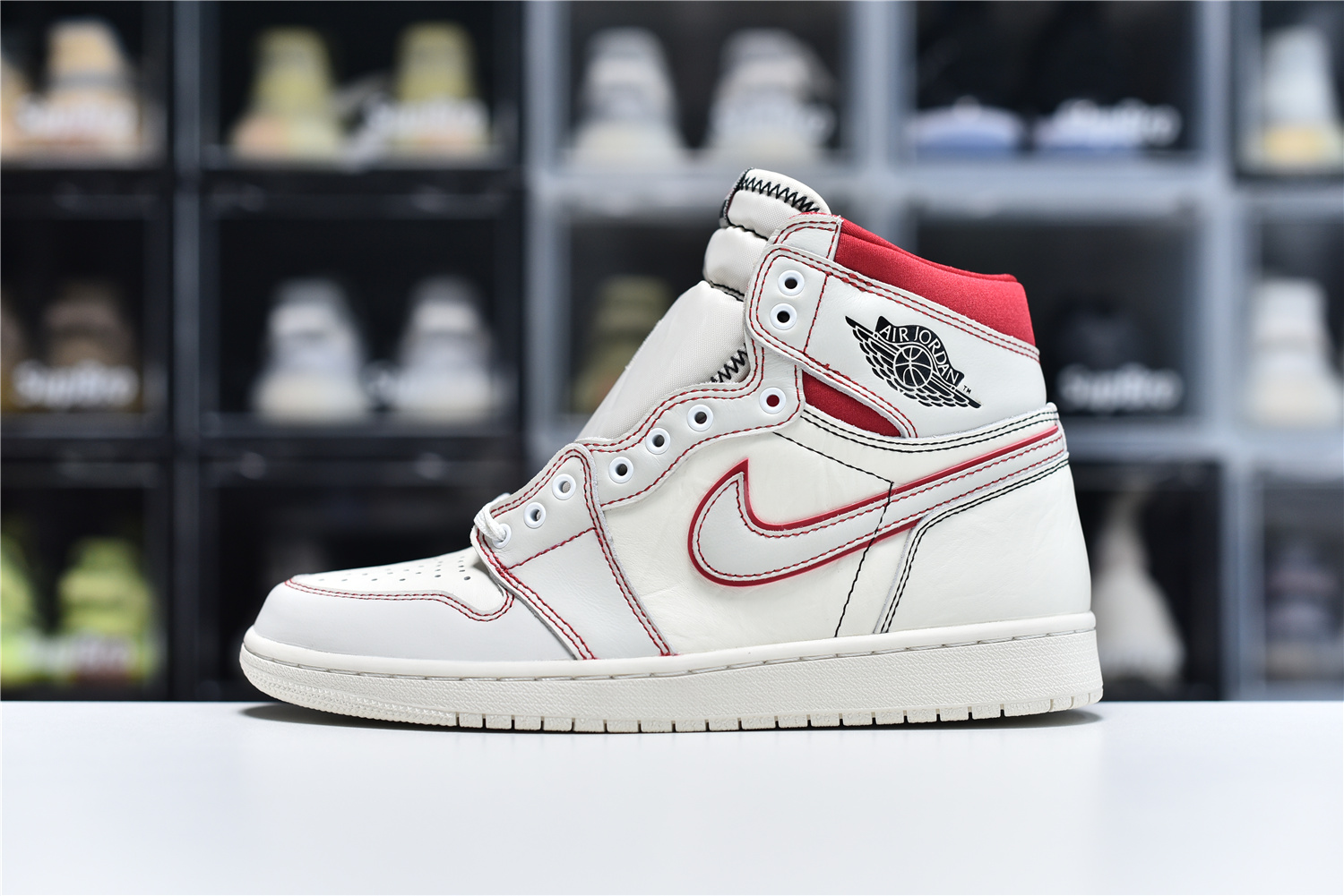 Jordan 1 Retro High Phantom Gym Red  555088-160