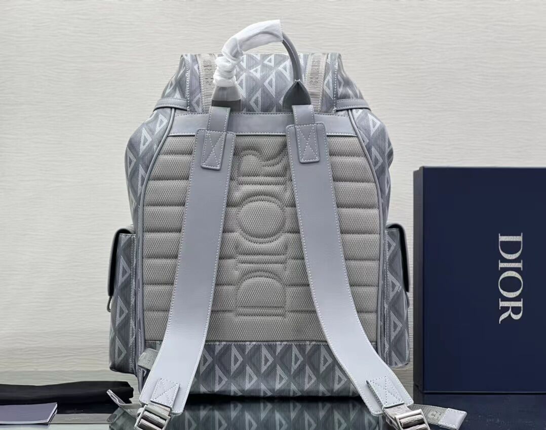 D10R backpack 20221123
