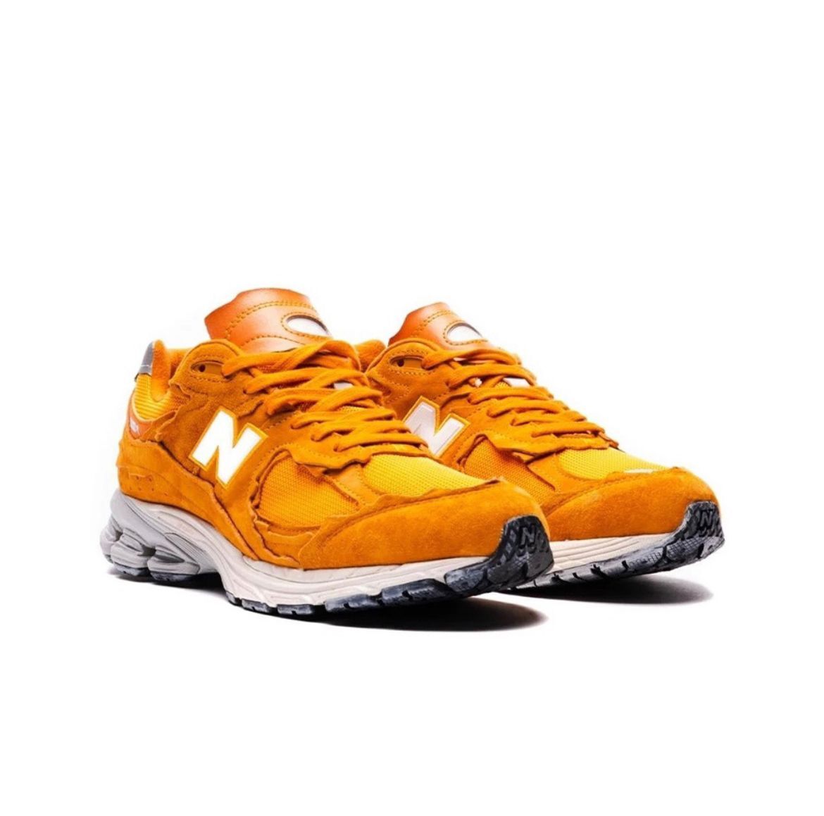 New Balance 2002R Protection Pack Vintage Orange M2002RDE
