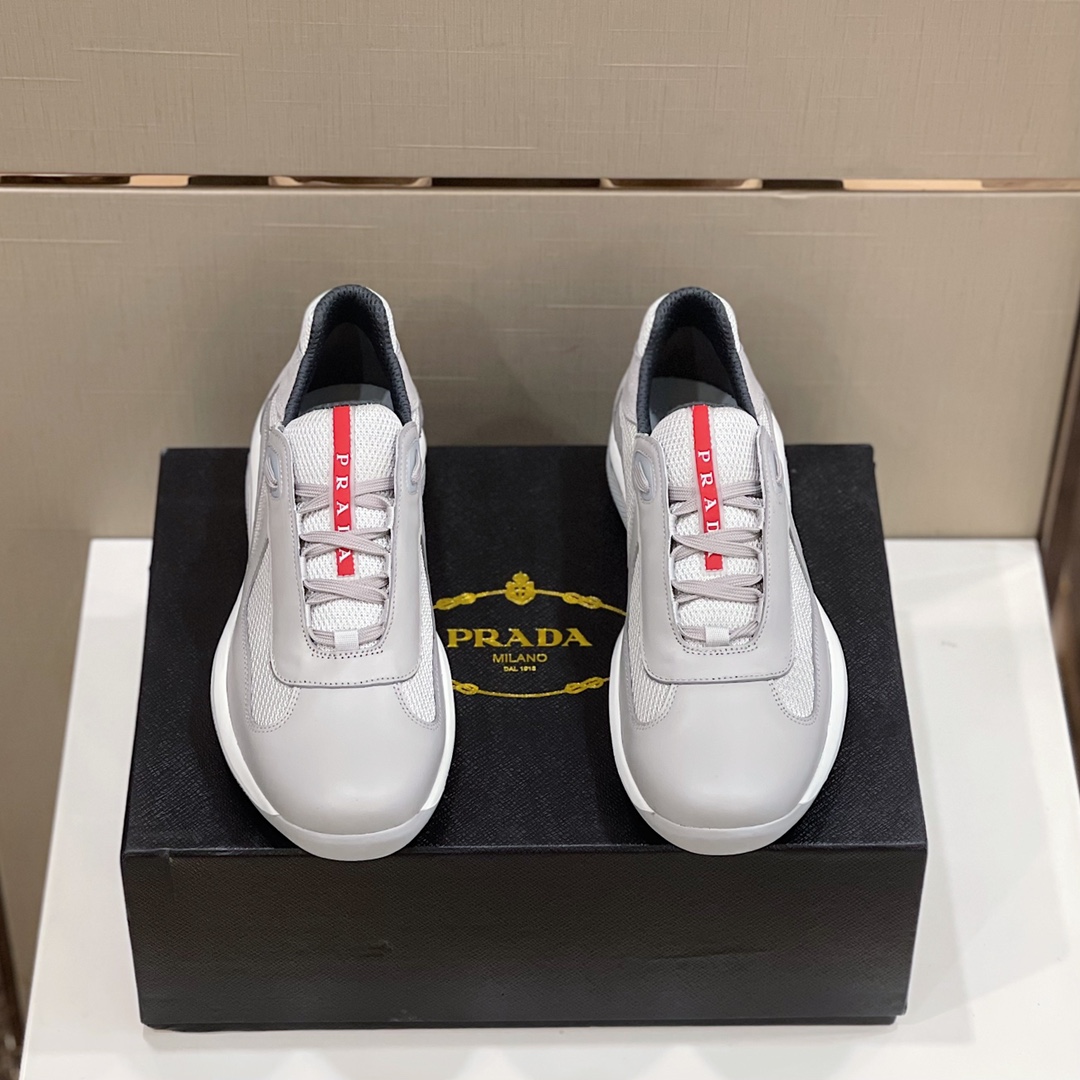 Pra0a sneaker 2023012902