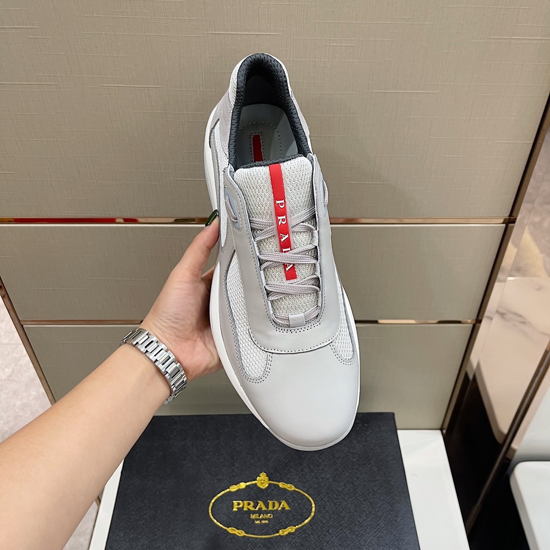Pra0a sneaker 2023012902