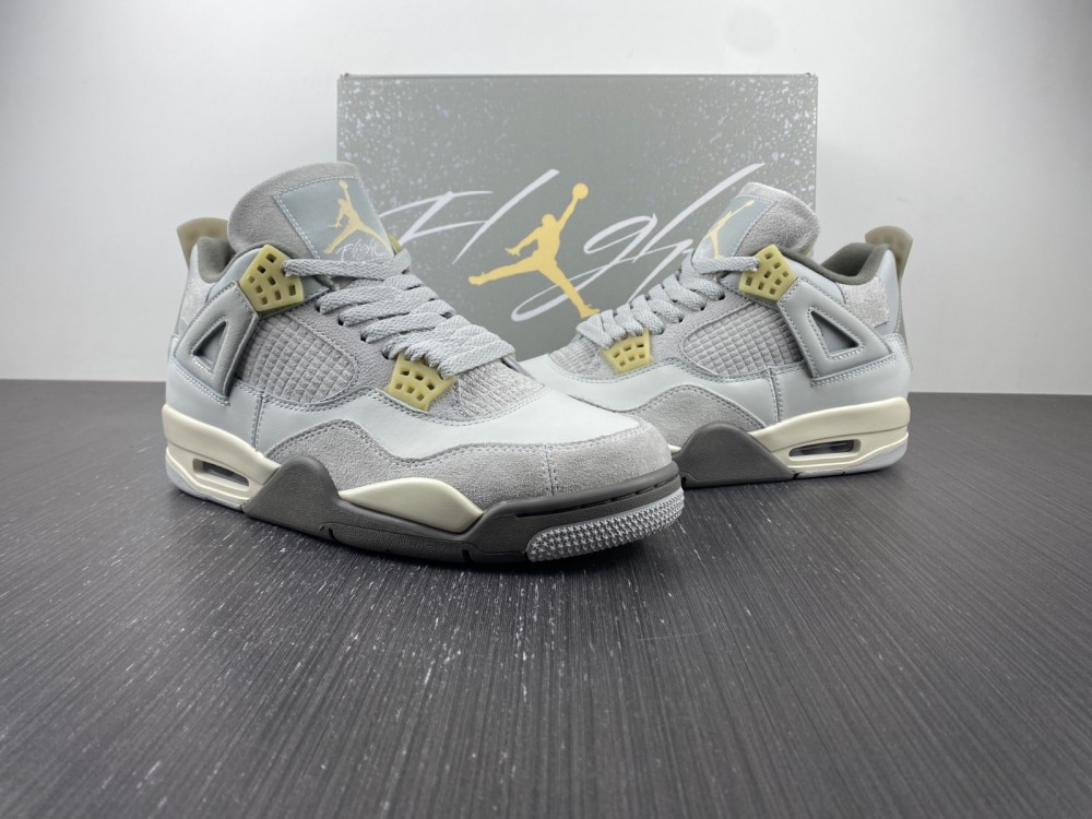 Air Jordan 4 Retro SE Craft DV3742-021