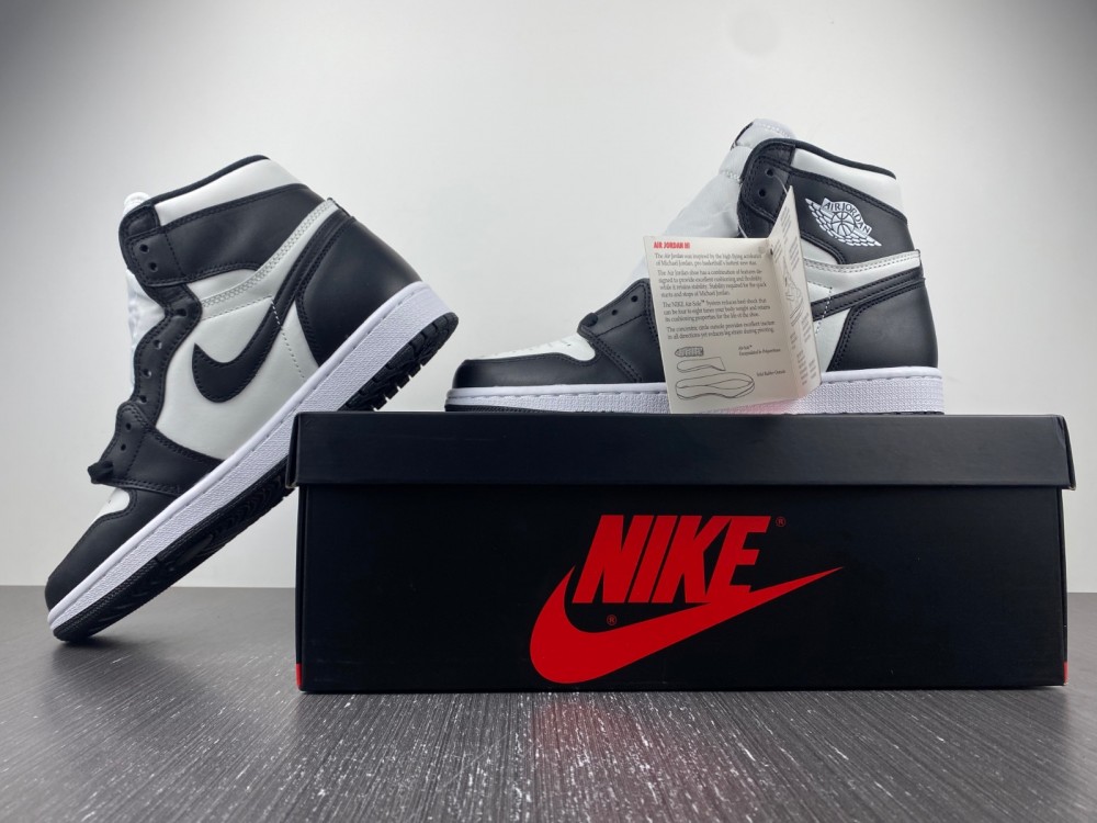 Air Jordan 1 Retro High 85 OG Black White BQ4422-001
