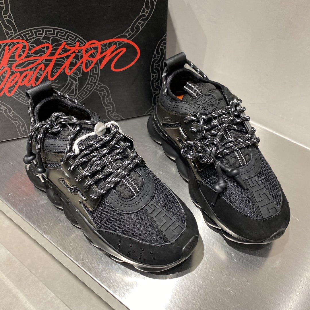 V5rsace sneaker 2023030701