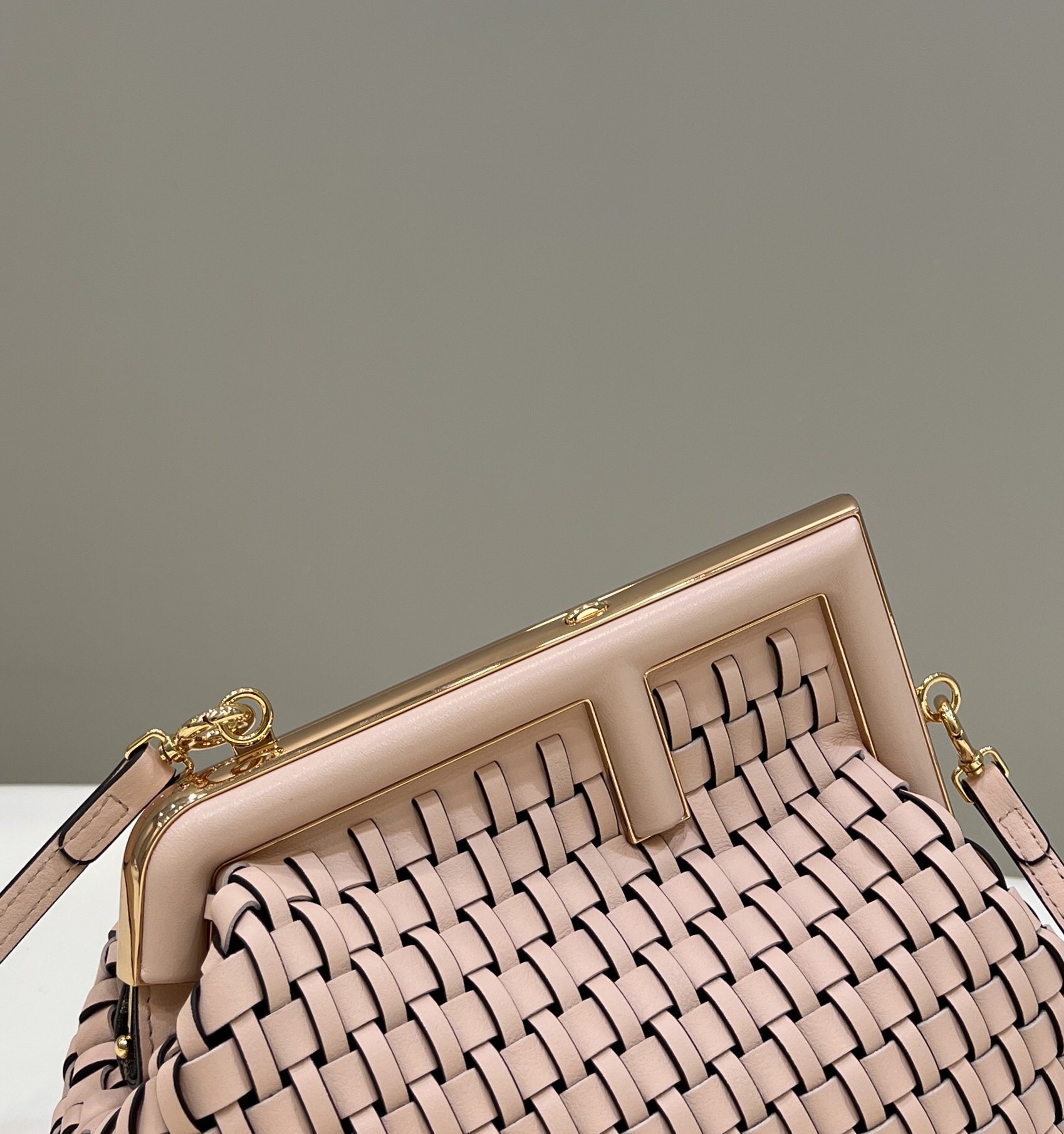 F**di first bag 24x9x18cm