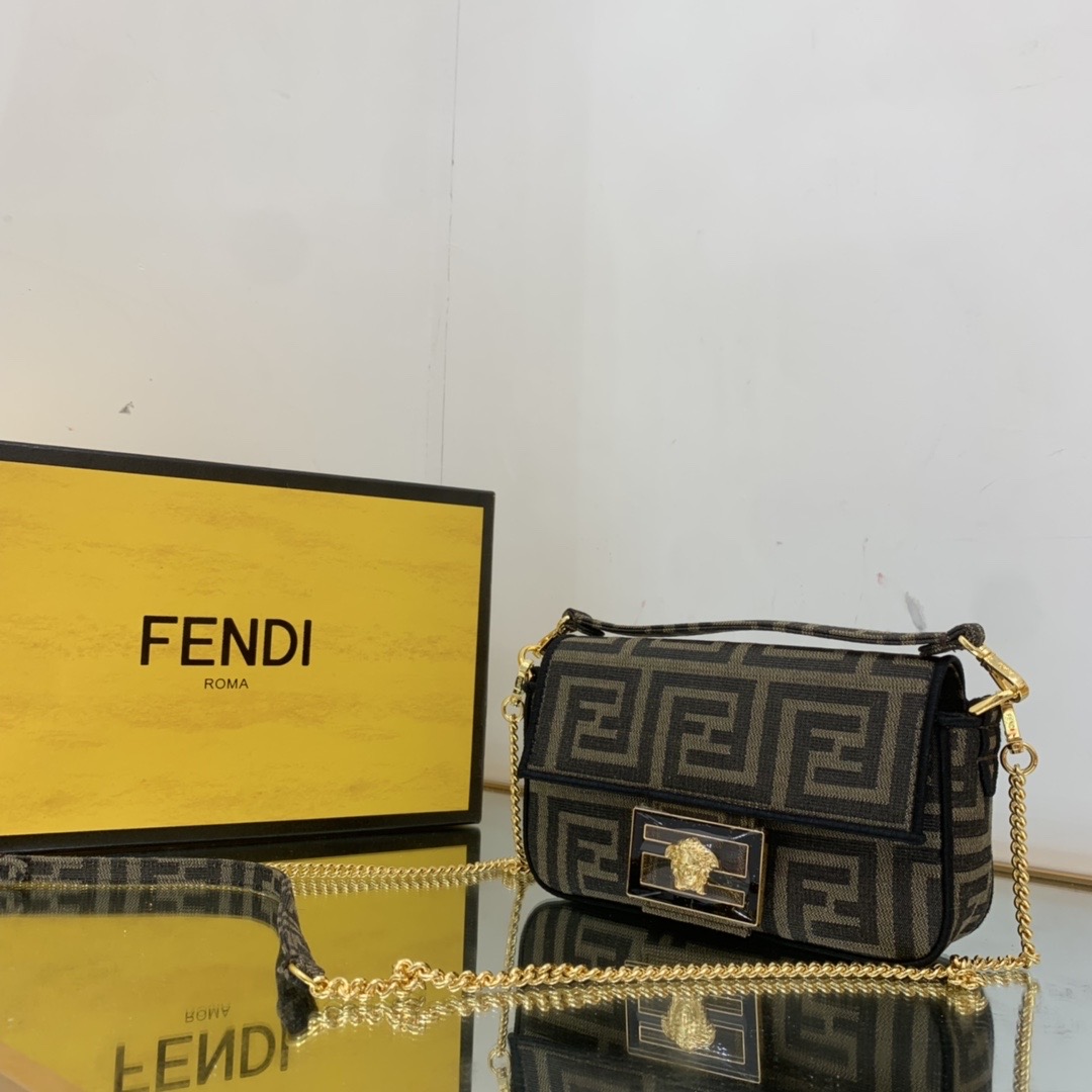 Versace by Fend1 baguette bag 8BR017 18.5X12X4.5CM