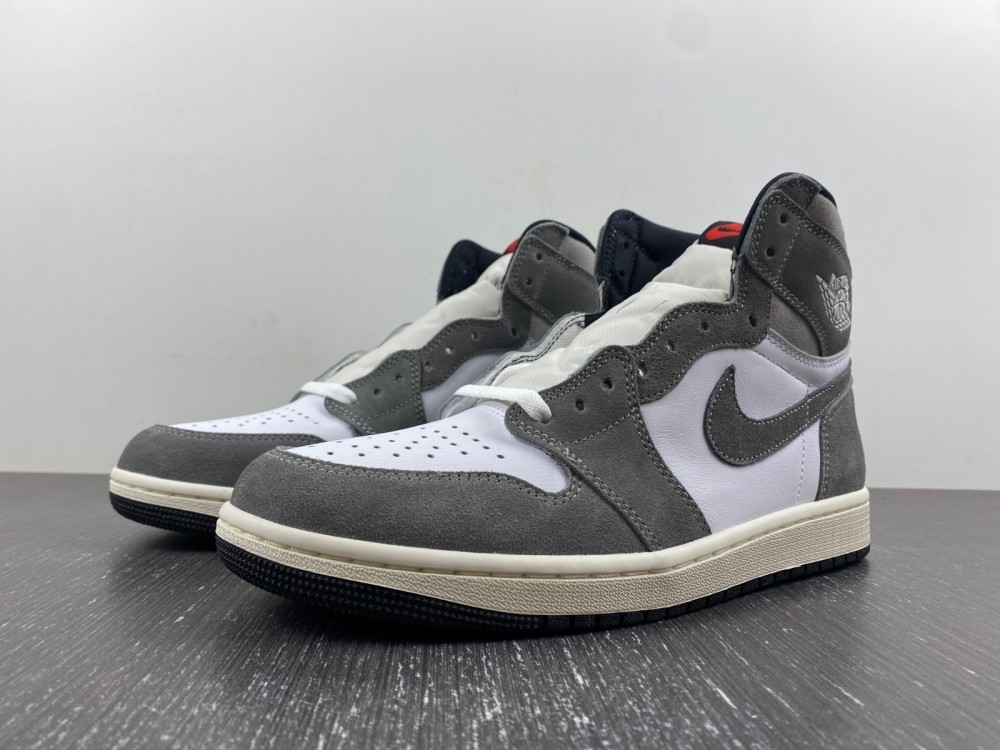 Air Jordan 1 Retro High OG Washed Black DZ5485-051