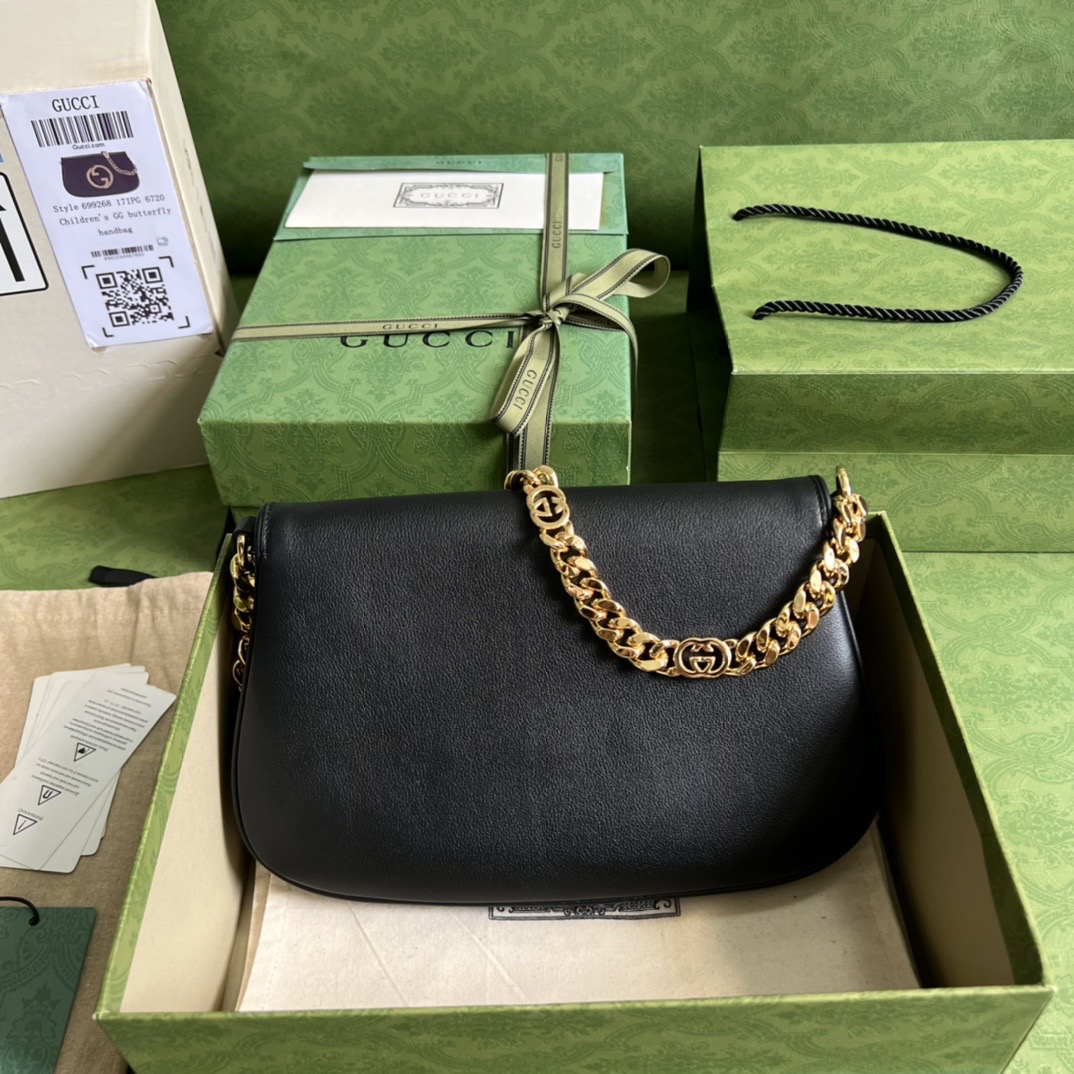 Gvcci Blondie shoulder bag 699268 16x28x4CM