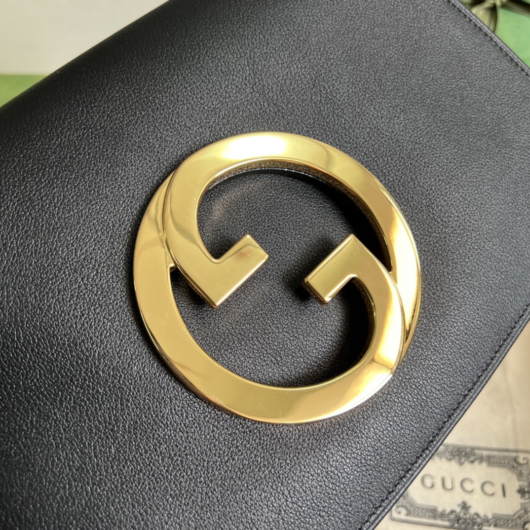 Gvcci Blondie shoulder bag 699268 16x28x4CM