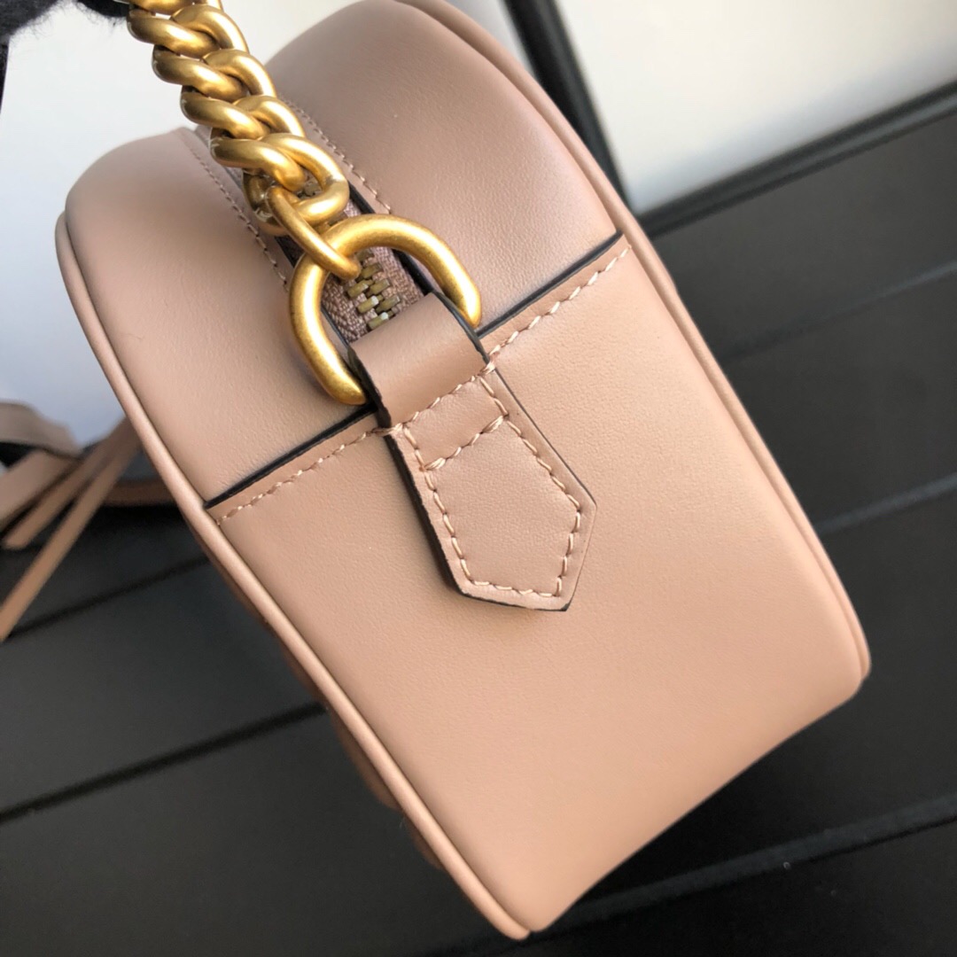 G*u*i gg marmont small matelassé shoulder bag 447632 9.5w x 5h x 3d