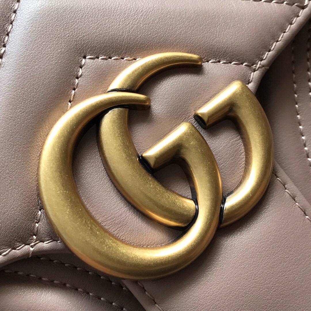 GvCCI GG Marmont small matelassé shoulder bag 443497 10W x 6H x 3D