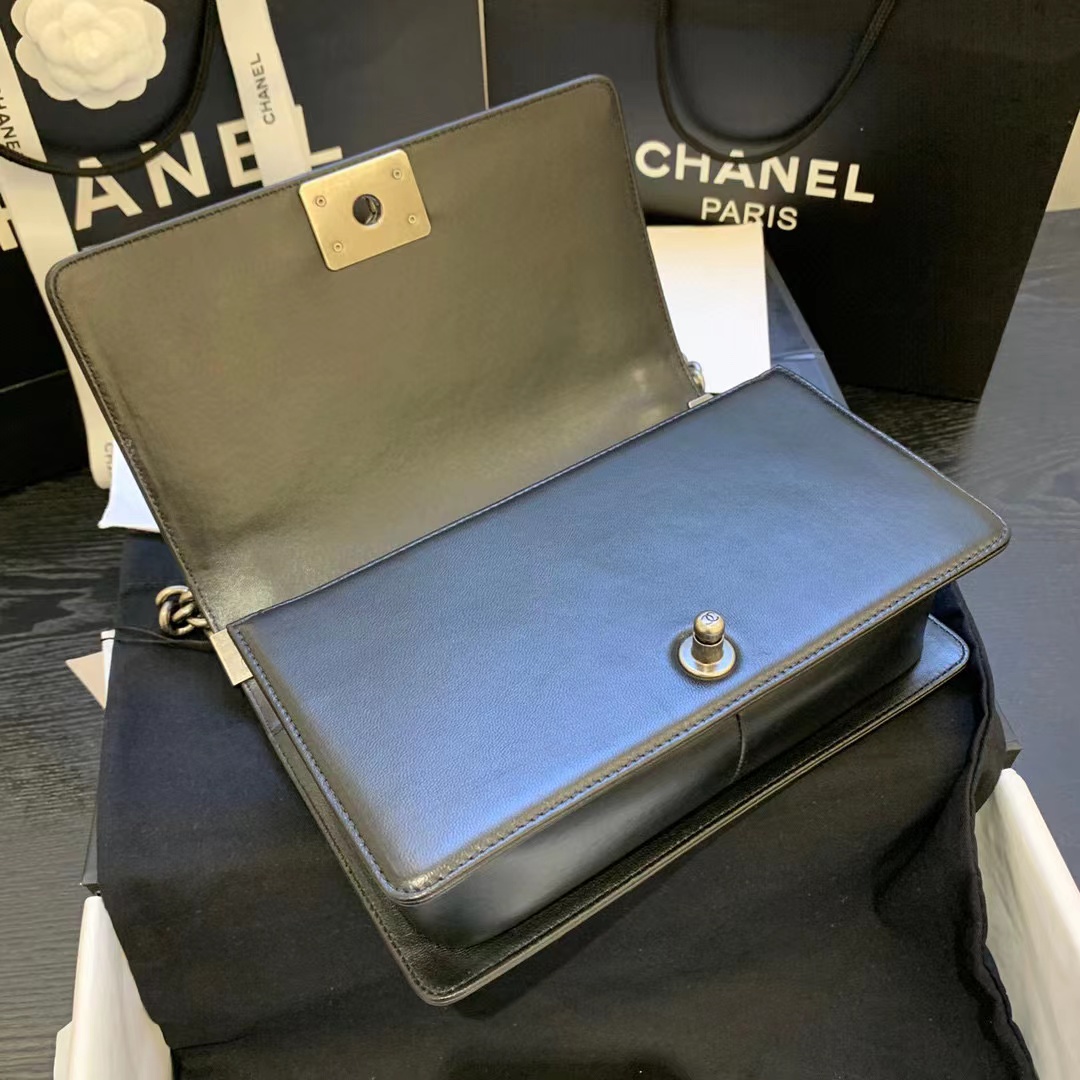 Chane1 Boy lambskin