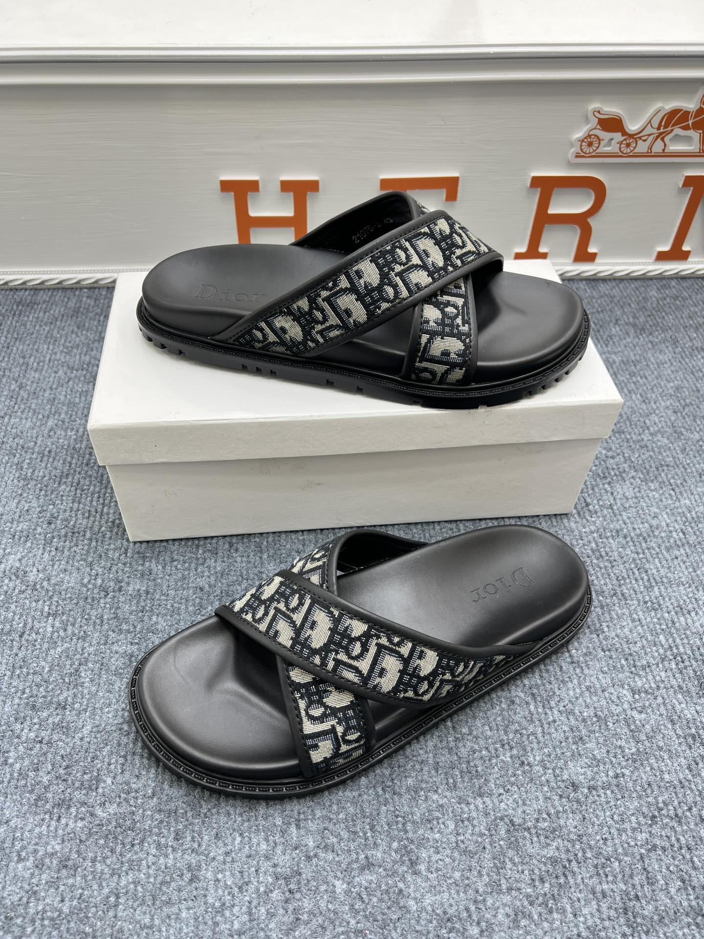 D10r Sandal 2023042802
