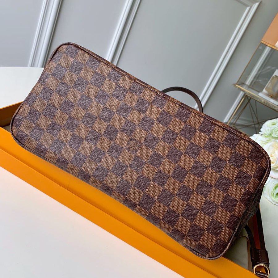 1V Neverfull MM M41358 32*29*17cm
