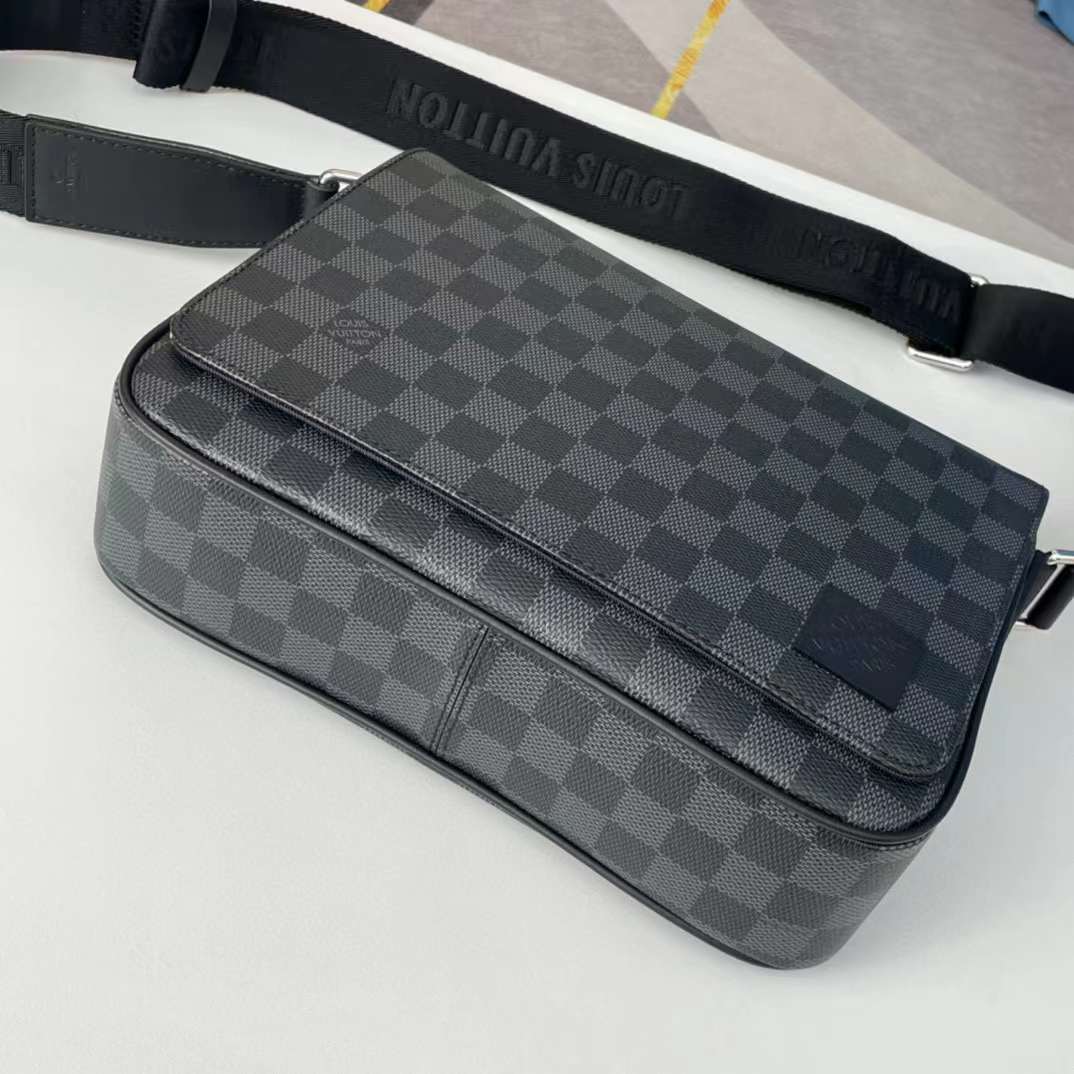1V N42710 District PM Damier Graphite Canvas 26×20×7cm