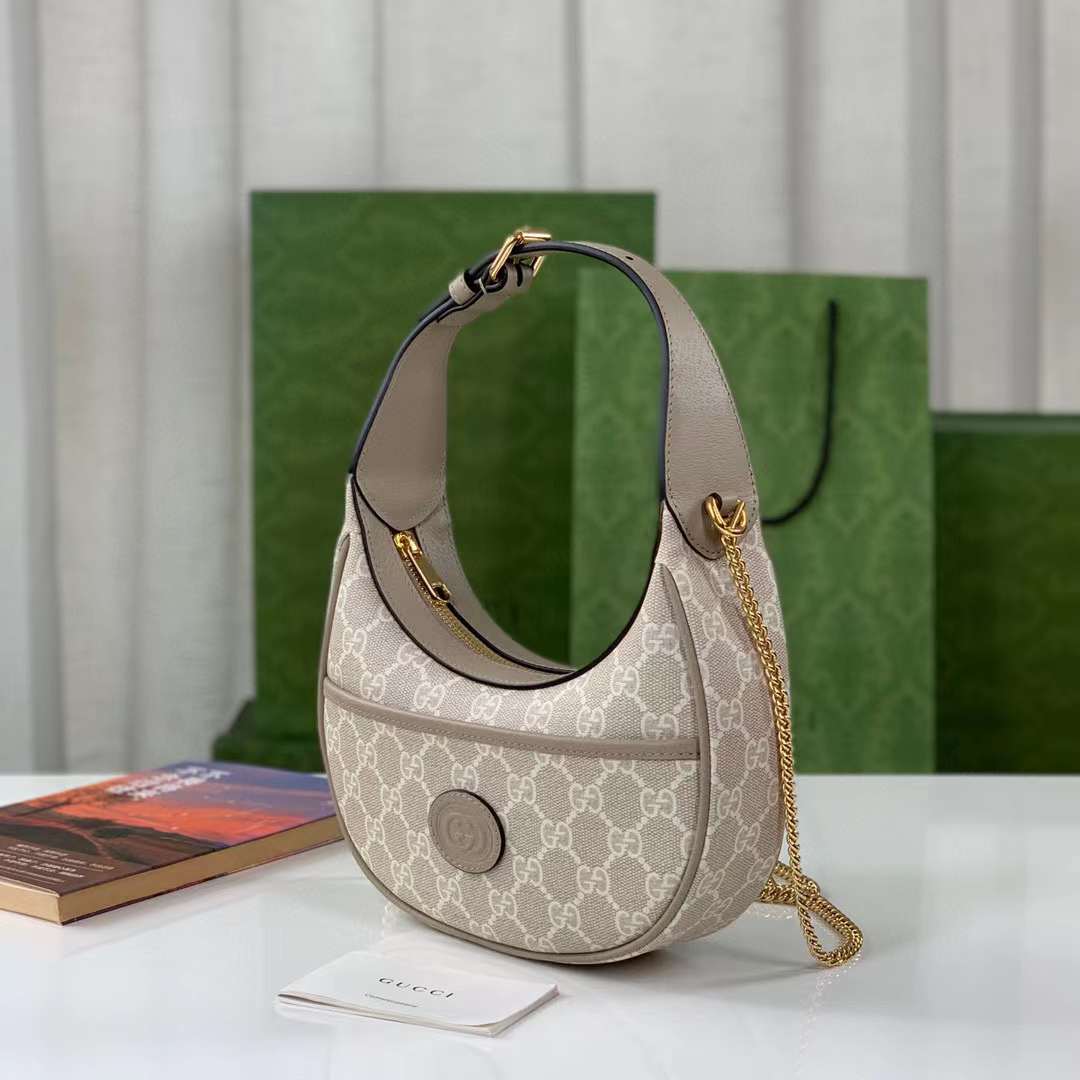 Gvcci 726843 GG half-moon-shaped mini bag 22x12.5x5cm