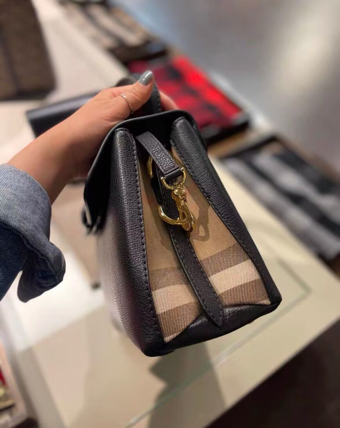 Bvrberry bag 2023051101