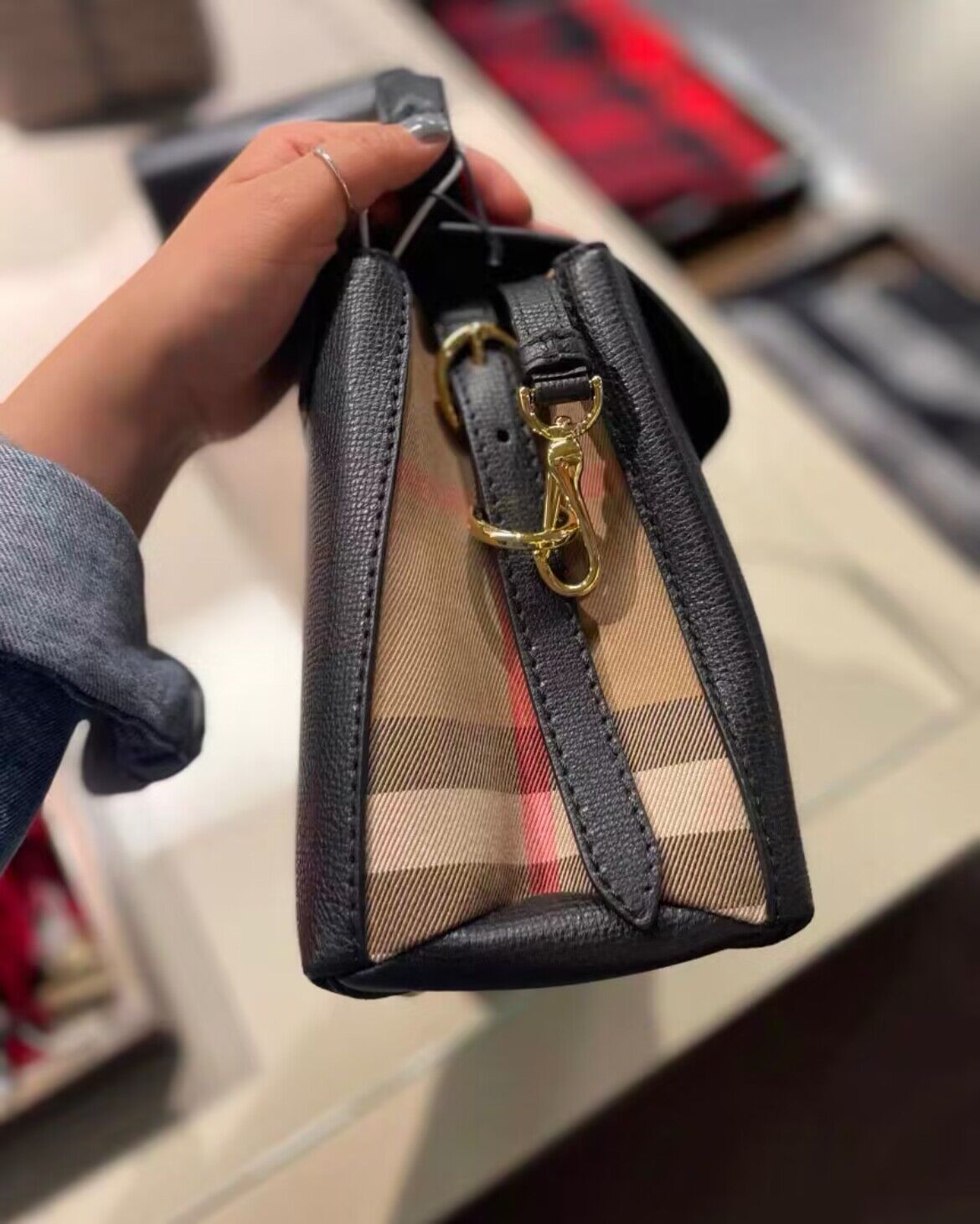 Bvrberry bag 2023051101