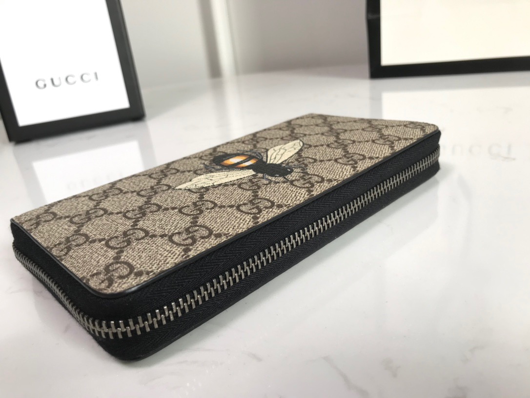 Gvcci bee print GG zip around wallet W19×H10.5×D2.5cm