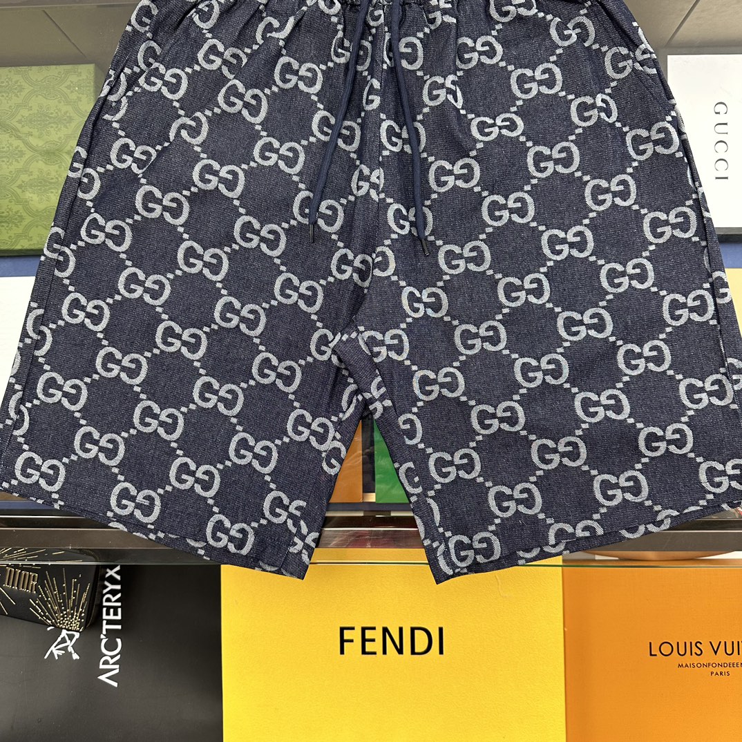Gvcci shorts 2023051204