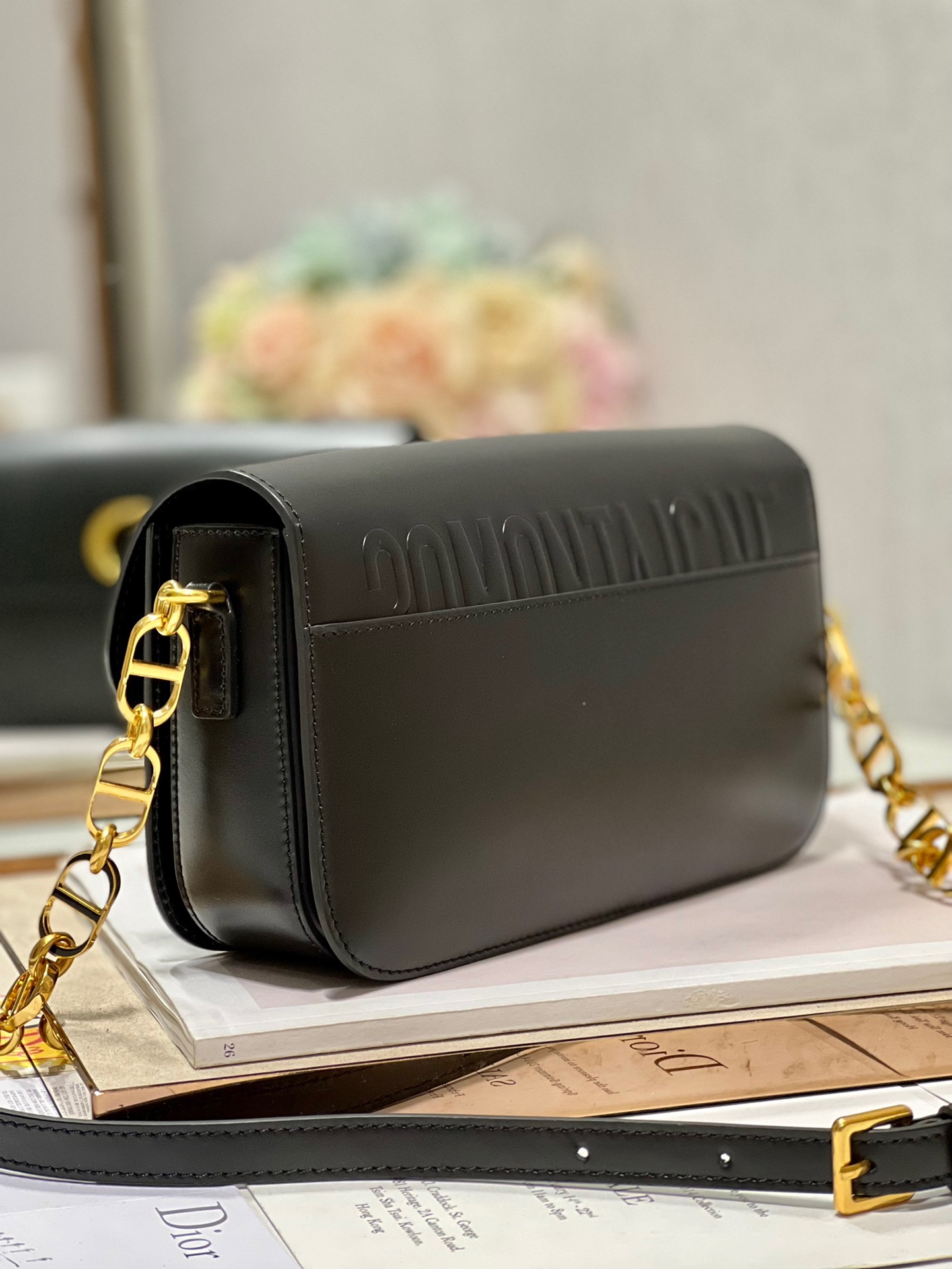 D10R bag 2023051802 22.5x12.5x6.5 cm