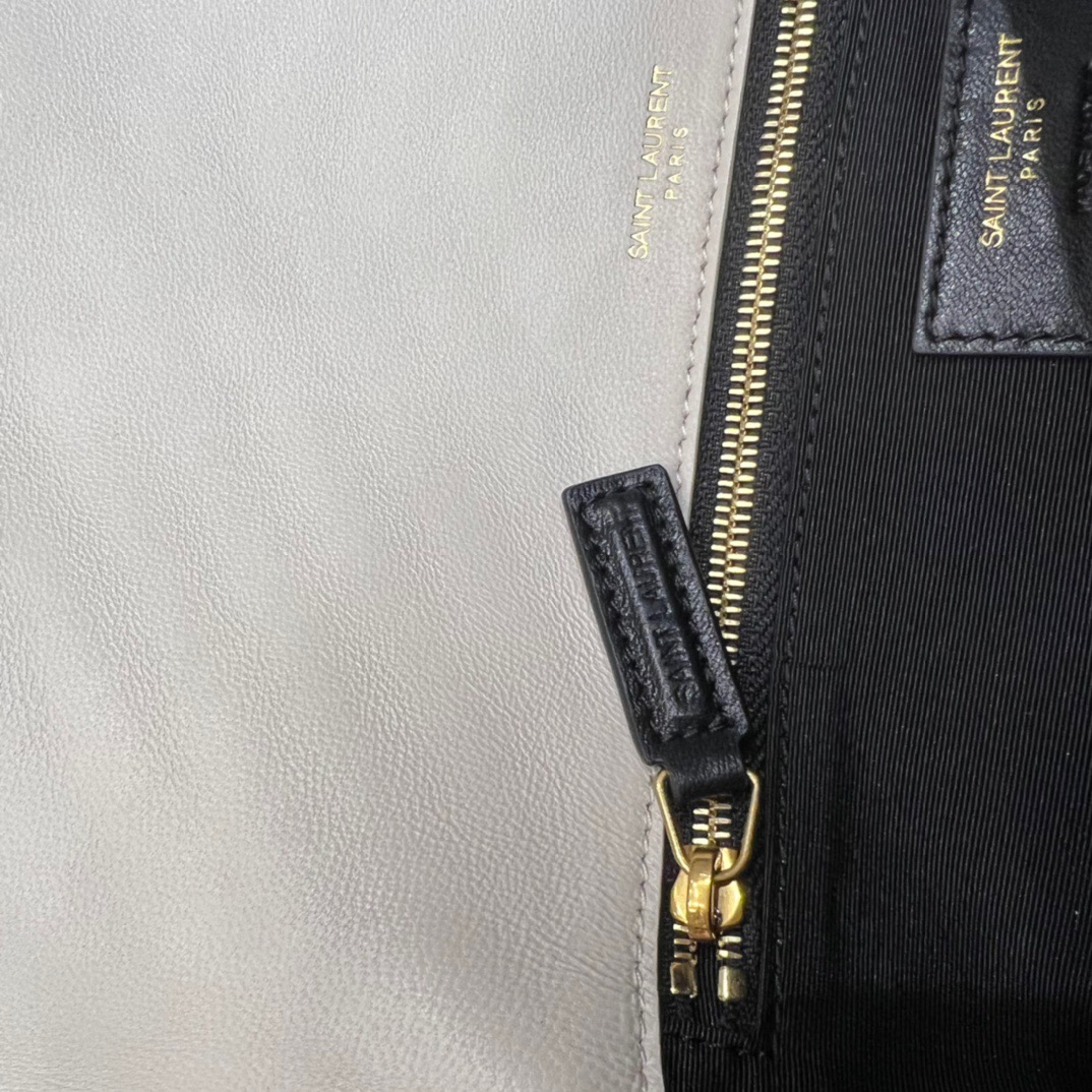 Y5L #604276 26x13.5x4.5 cm 2023051902