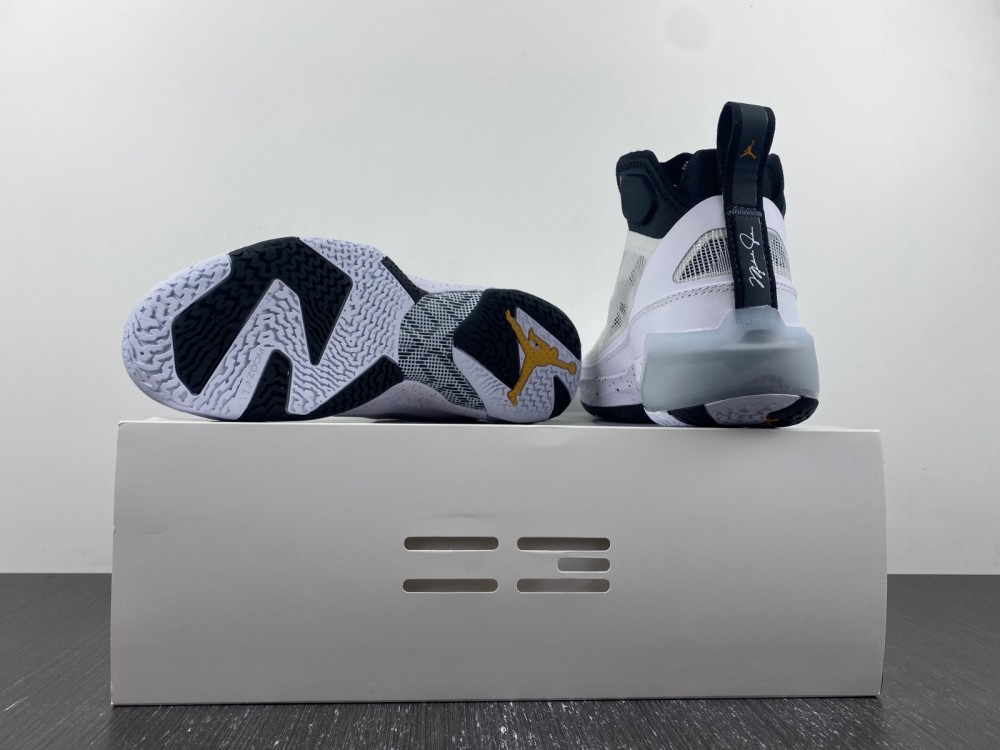 Air Jordan XXXVII Guo PF DV0747-108