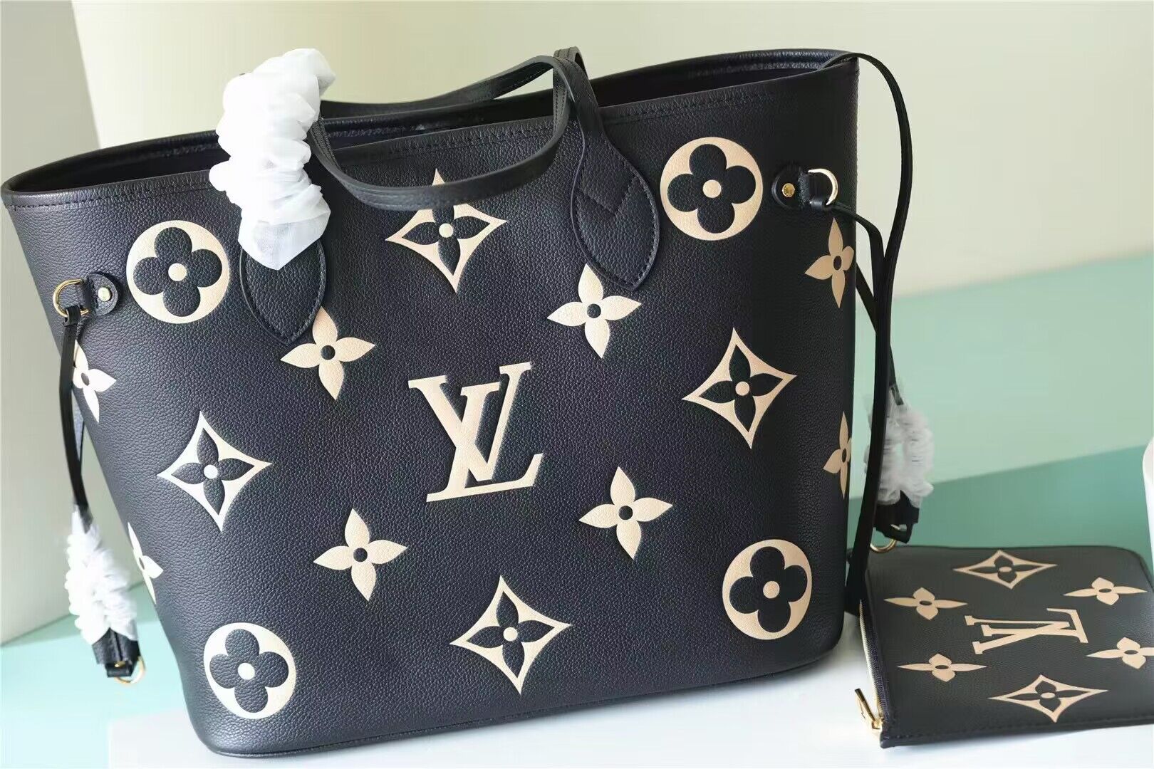 1V Neverfull MM  32*29*17cm