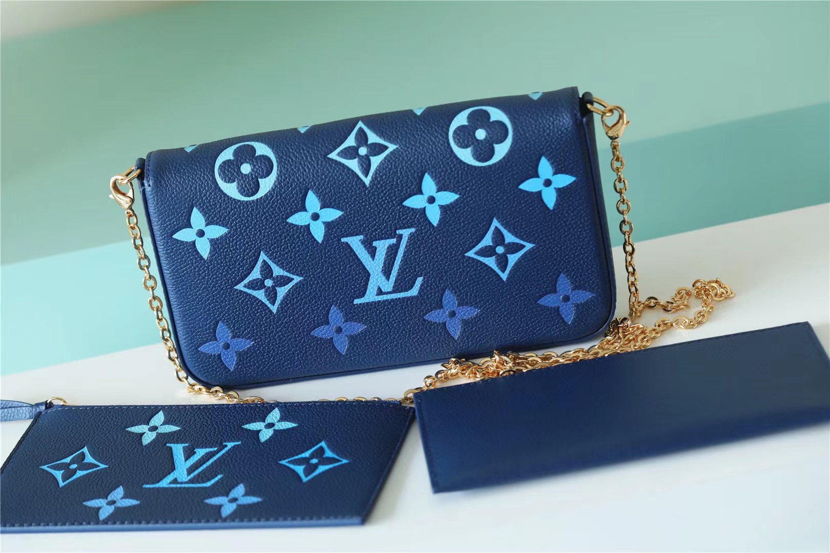 1V Pochette Felicie 21*12*3CM