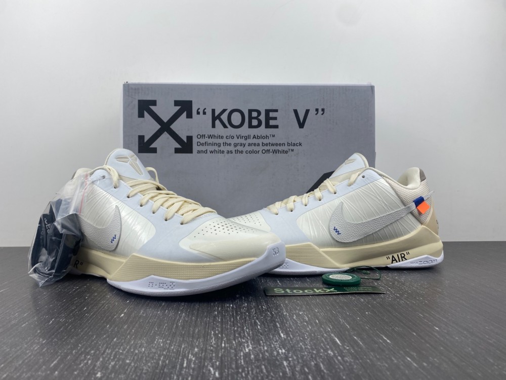 Kobe Off white 2023060901