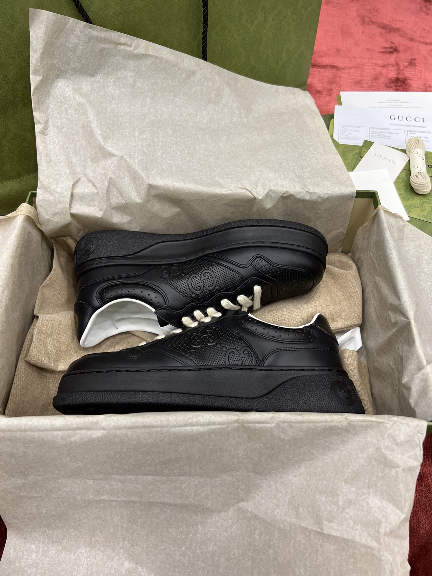 Gvcci sneaker 2023061203