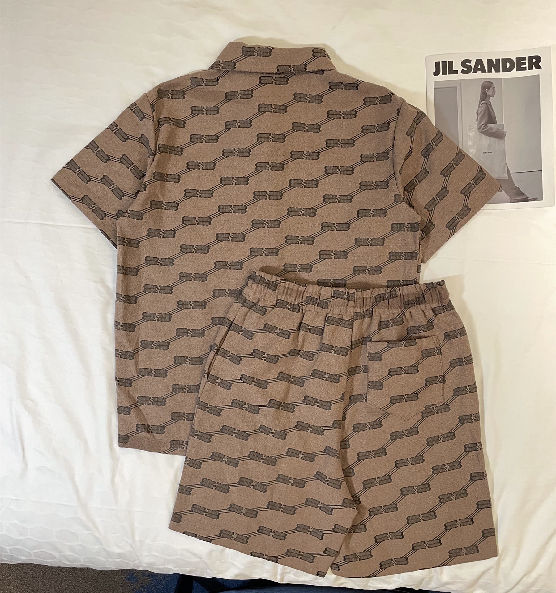Ba1enc1aga suits 2023061301