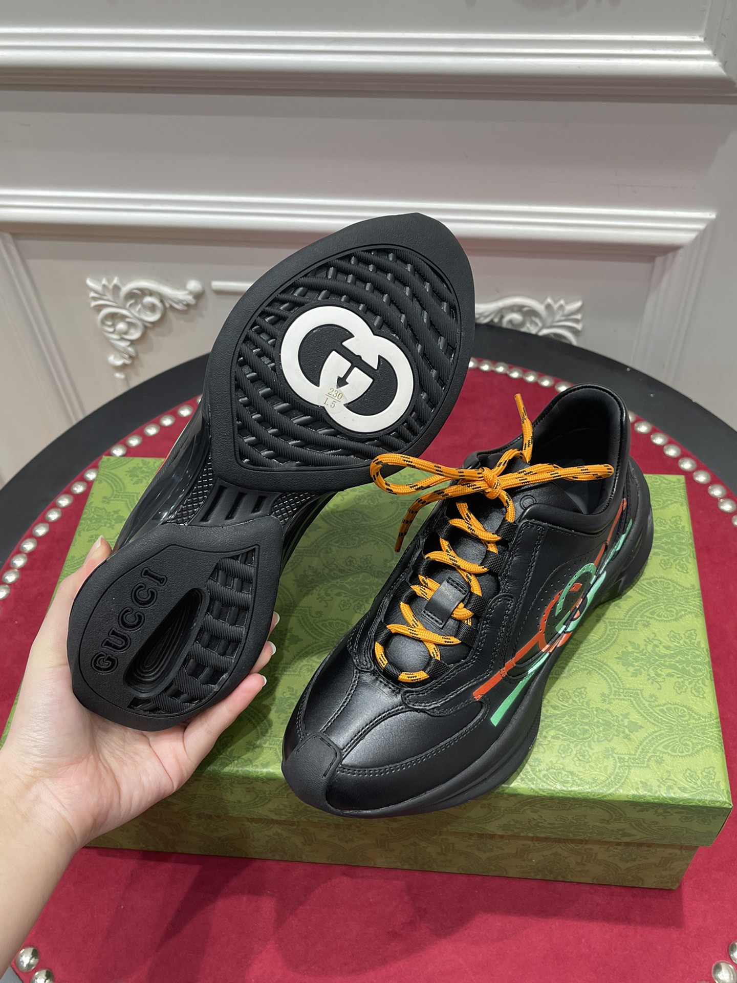 Gvcci sneakers 2023061302