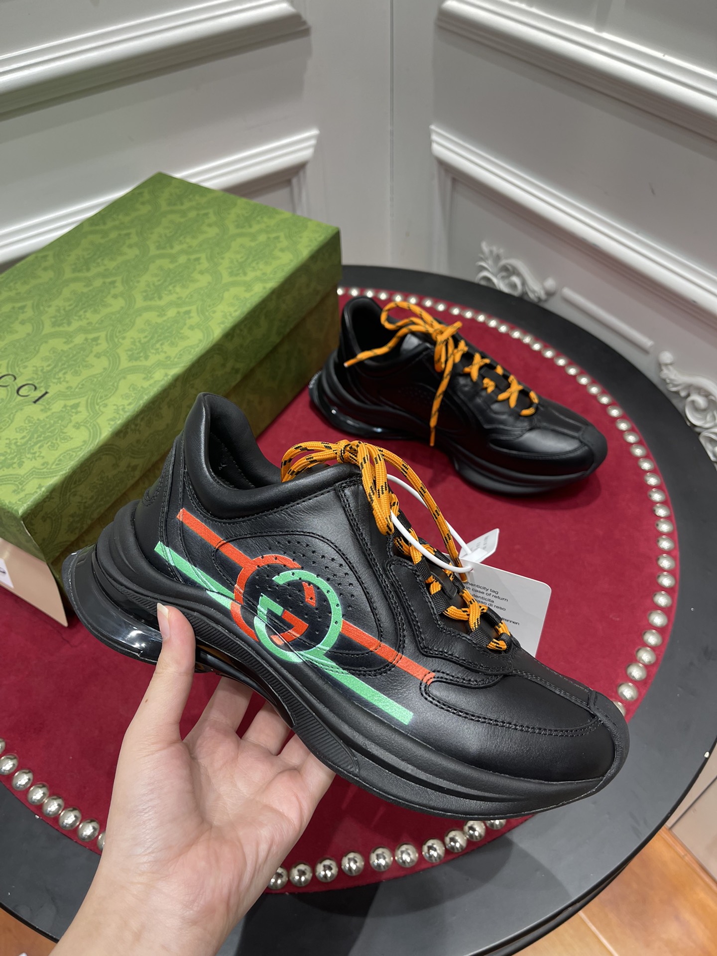 Gvcci sneakers 2023061302
