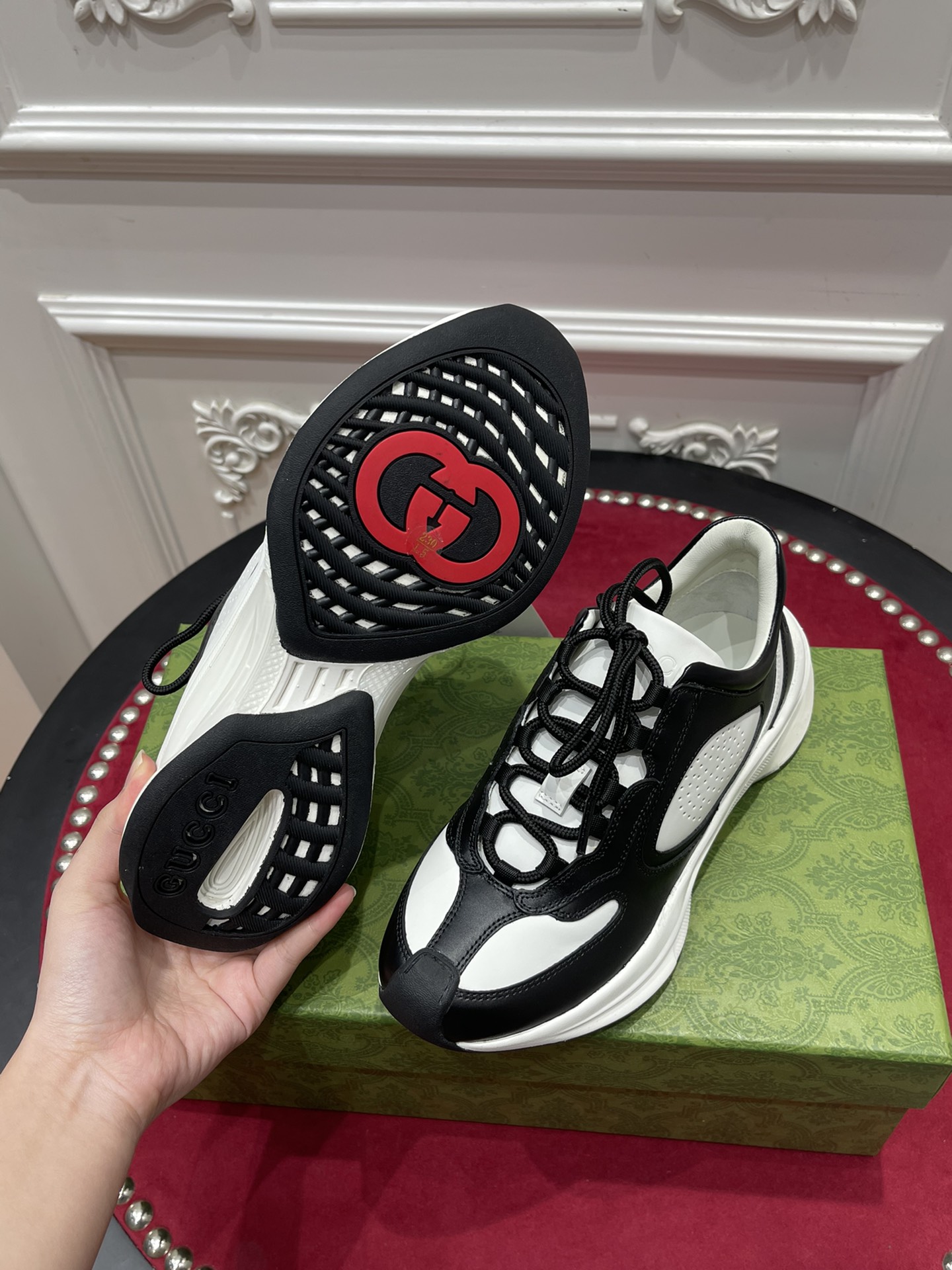 Gvcci sneakers 2023061303