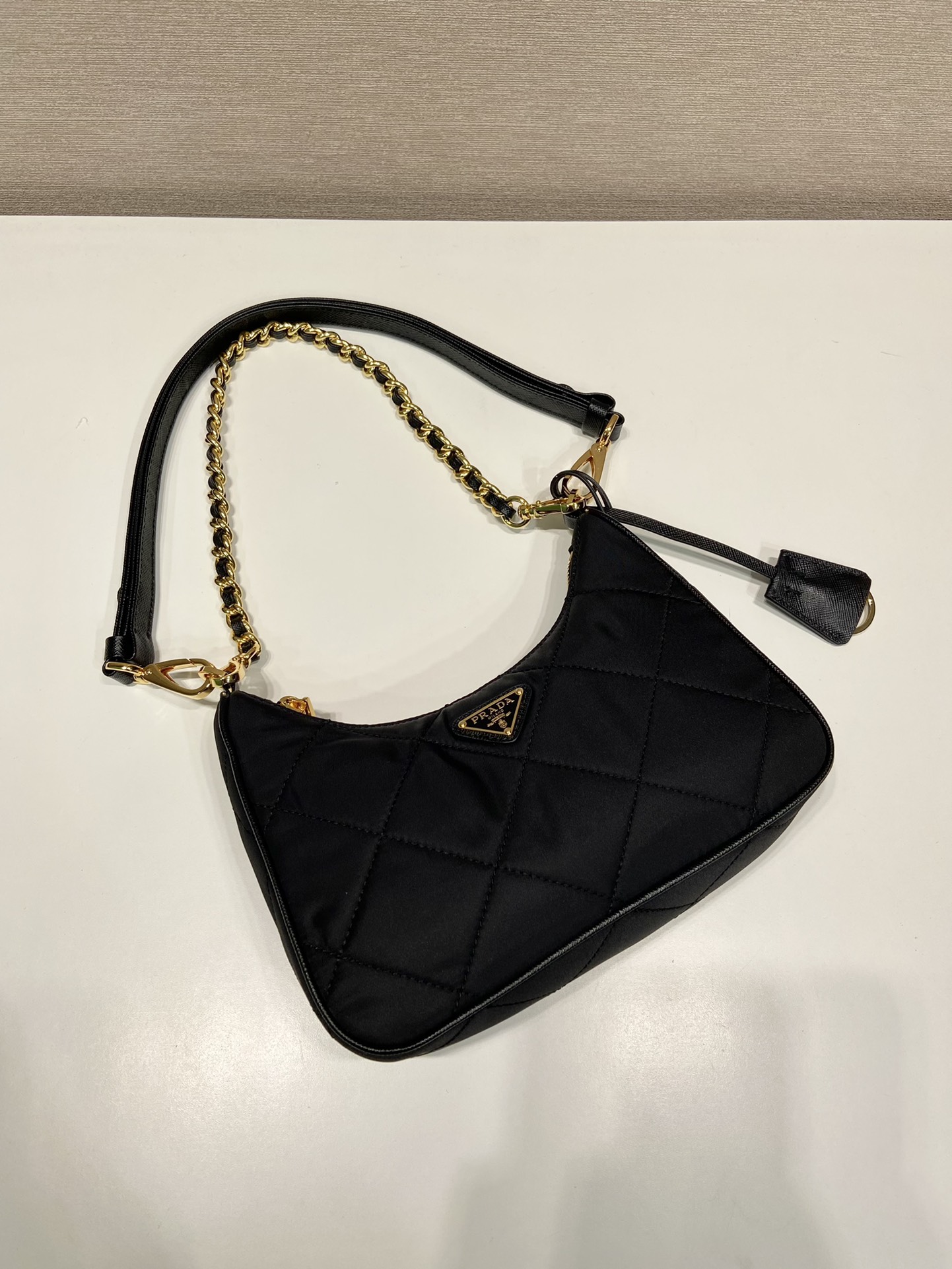 PraOa Hobo1BC204 bag 23*16*6.5cm