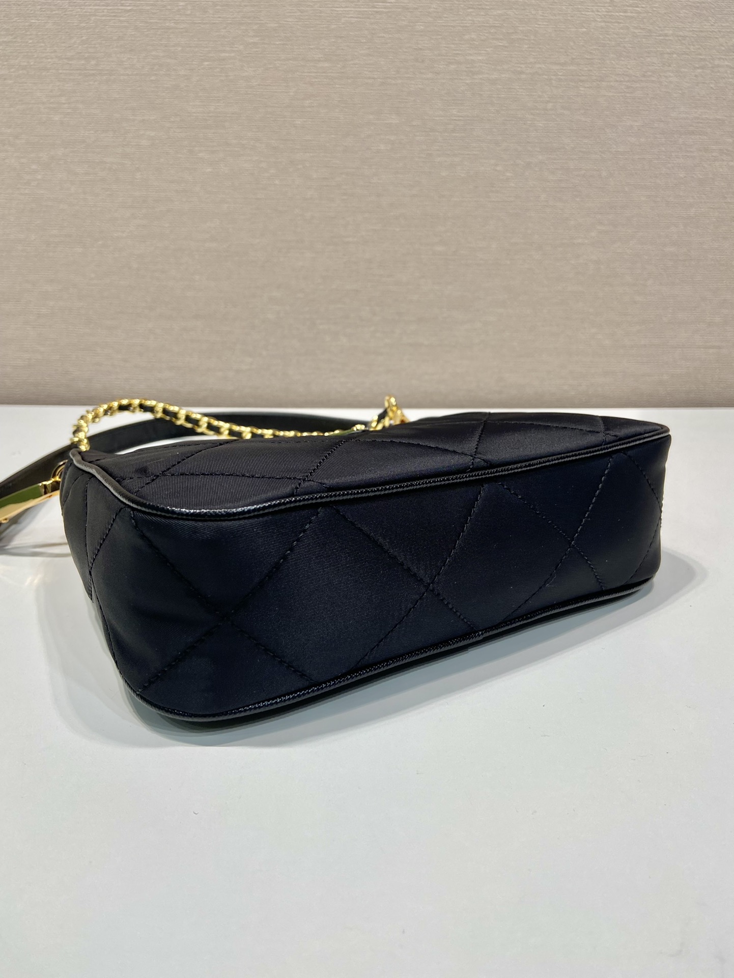 PraOa Hobo1BC204 bag 23*16*6.5cm
