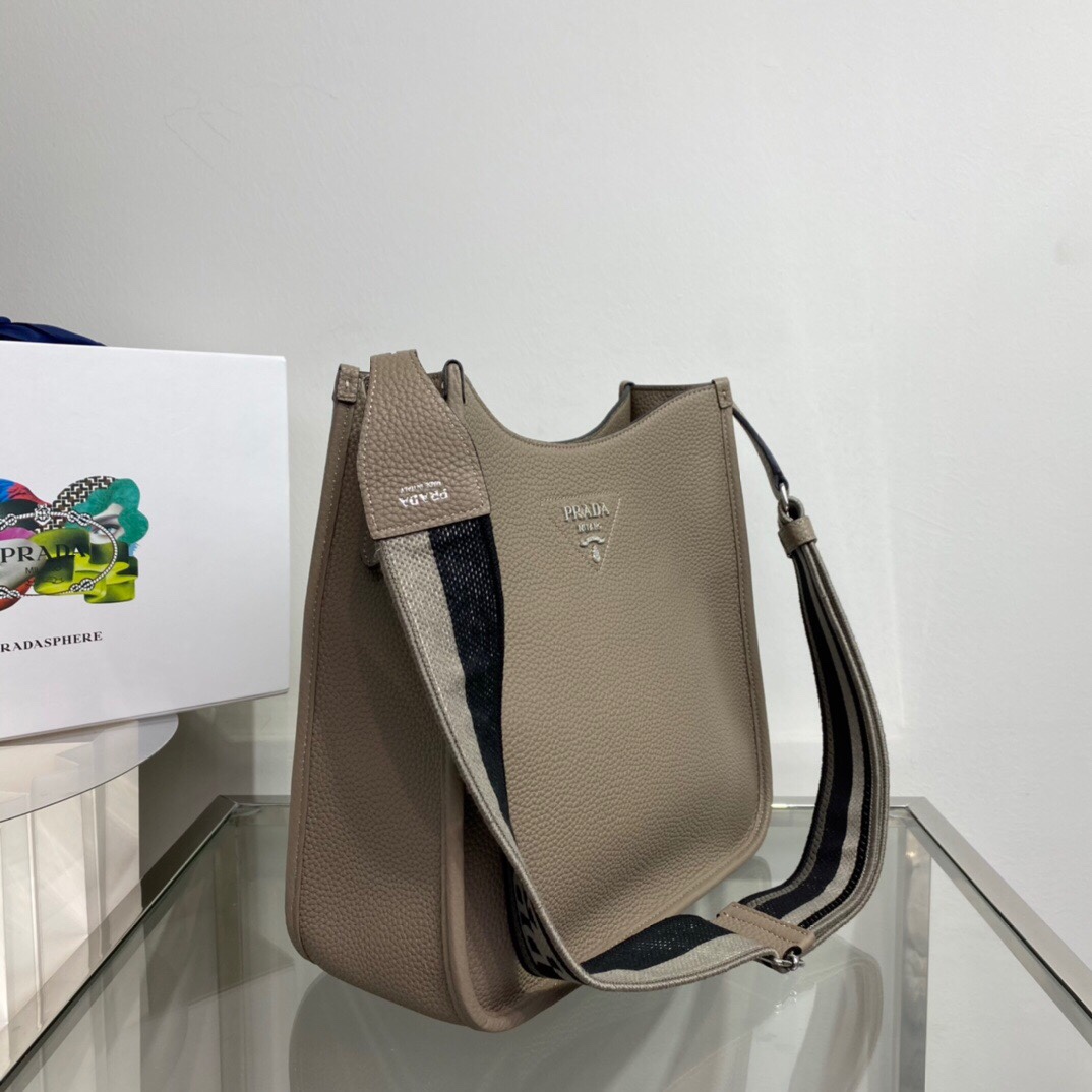 PraOa 1BC073 bag 30*28*12cm 2023061601
