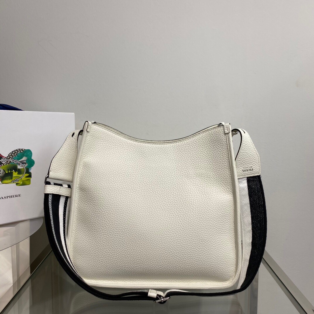 PraOa 1BC073 bag 30*28*12cm 2023061602