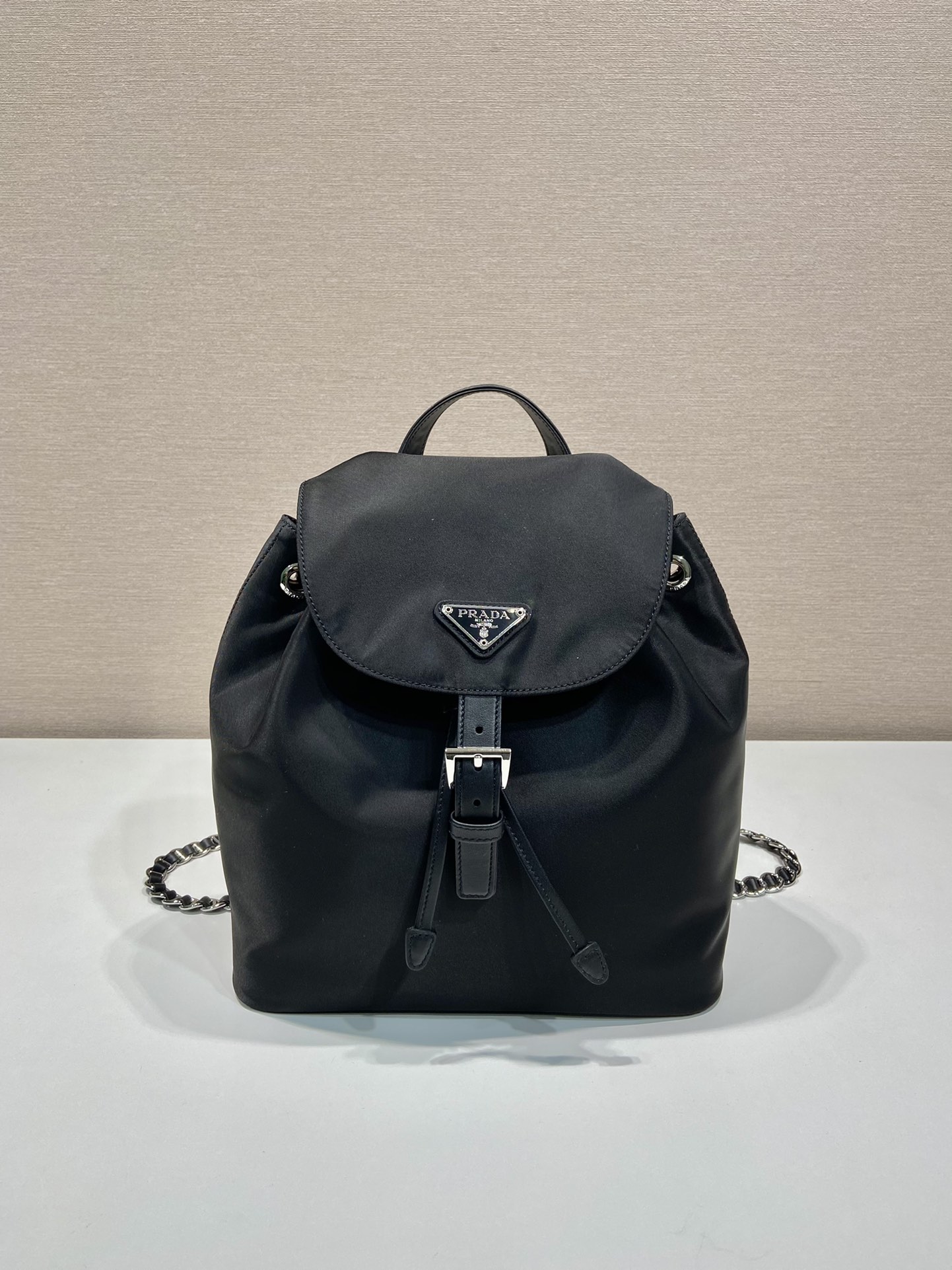 PraOa 1BZ831 backpack 26*27*11cm