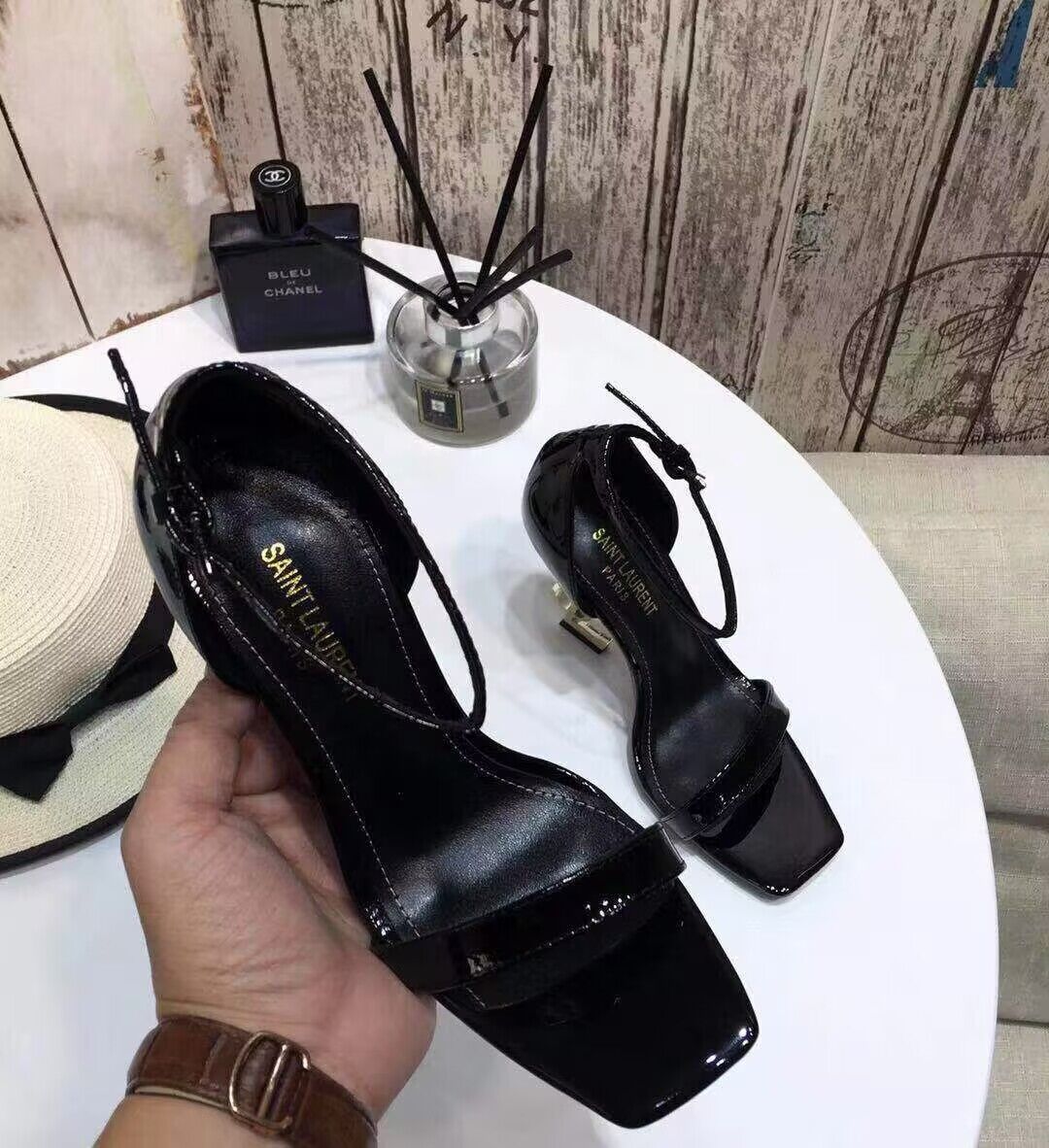 Y5L High Heels 2023062501