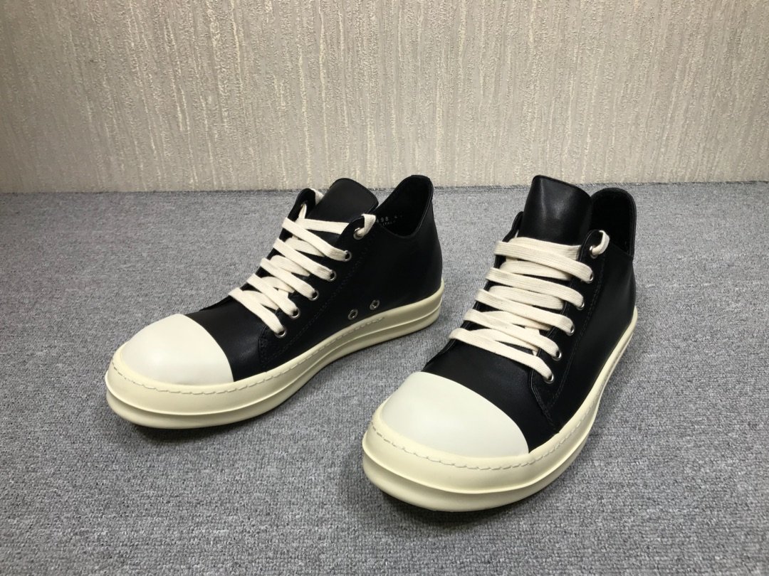 Rick Owens 2023062701