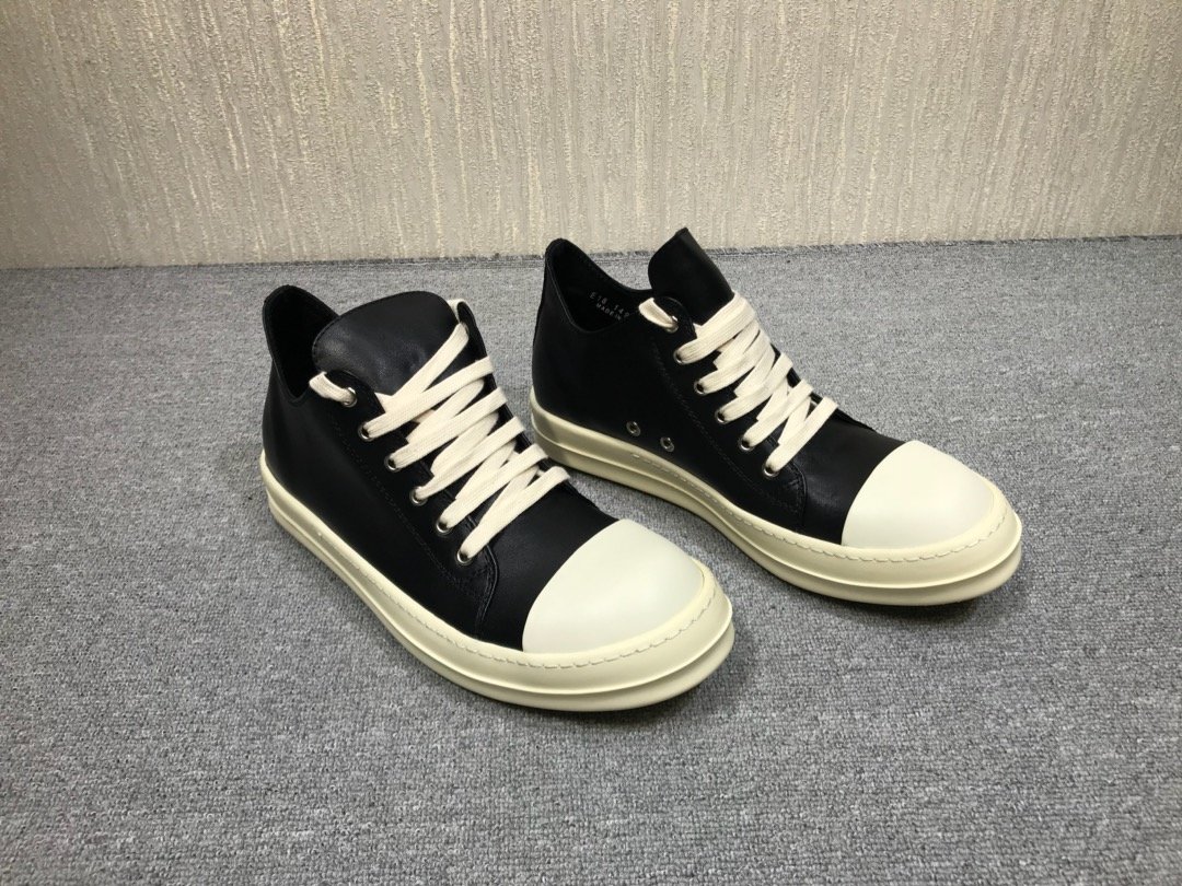 Rick Owens 2023062701
