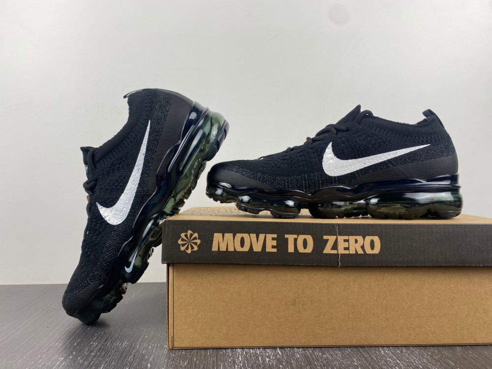 Air VaporMax 2023 Flyknit Black Sail