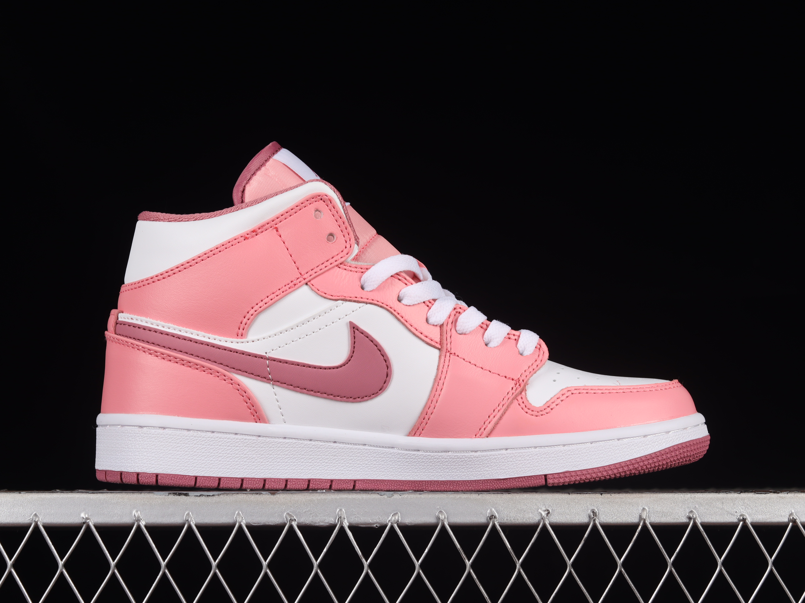 Air Jordan 1 Mid Desert Berry DQ8423-616