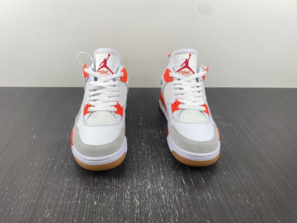 Nike SB x Air Jordan 4 DR5415-108